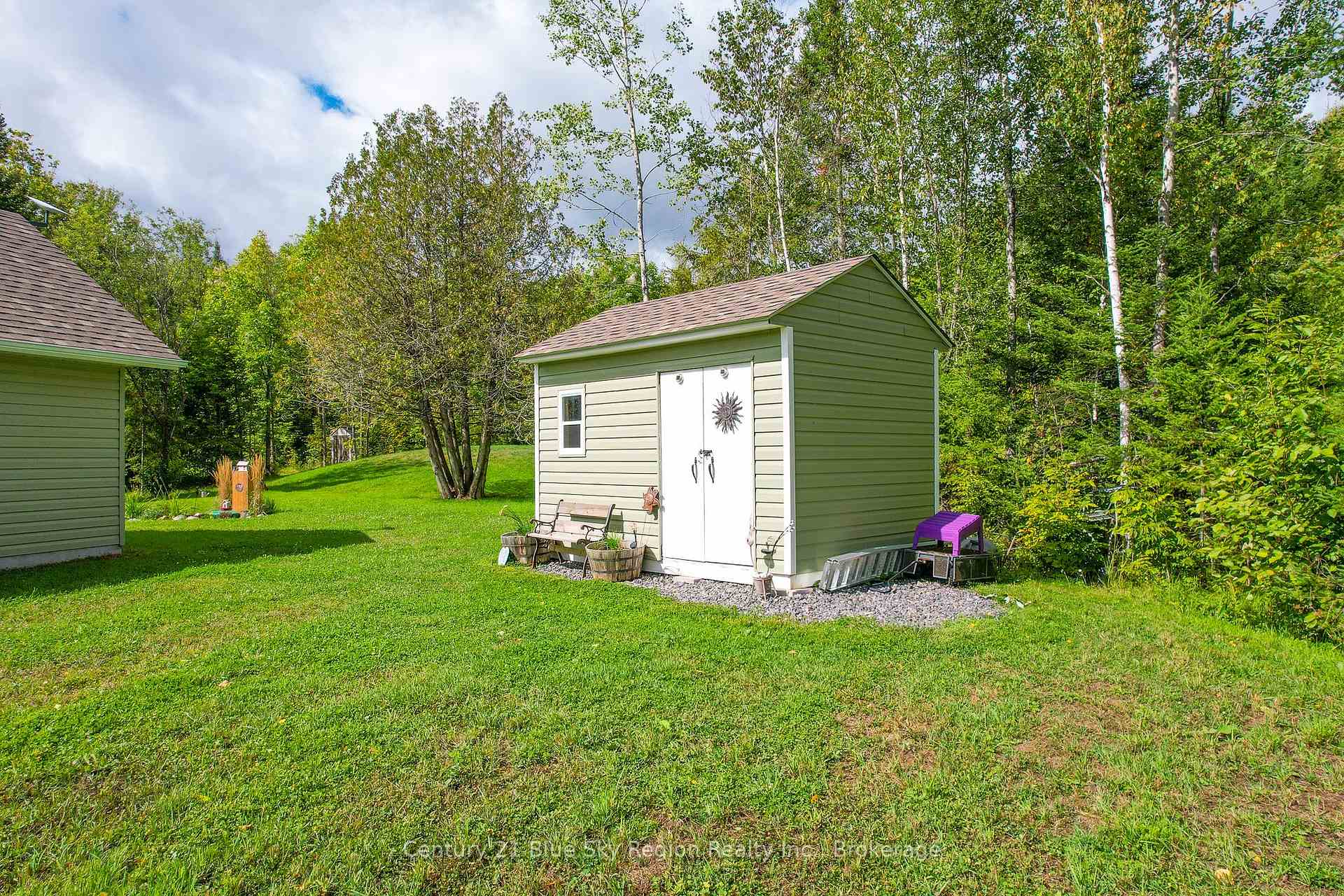 Photo 30 of 398 Mallard Haven Road, Chisholm — HOMEH