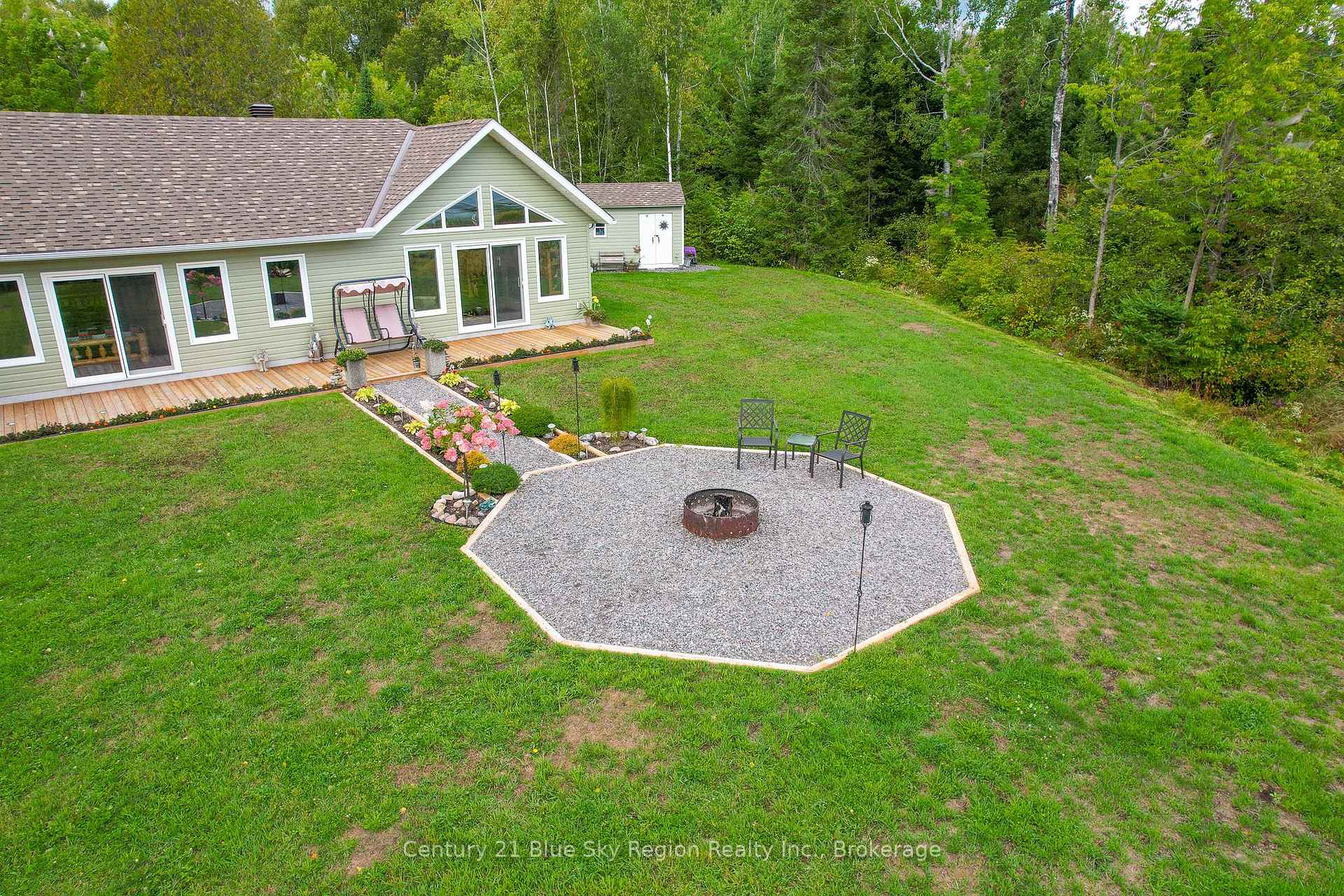 Photo 33 of 398 Mallard Haven Road, Chisholm — HOMEH