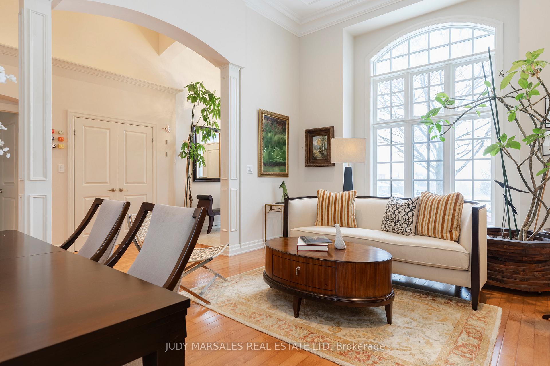 Photo 10 of 35 Sweetman Drive, Hamilton, Dundas — HOMEH