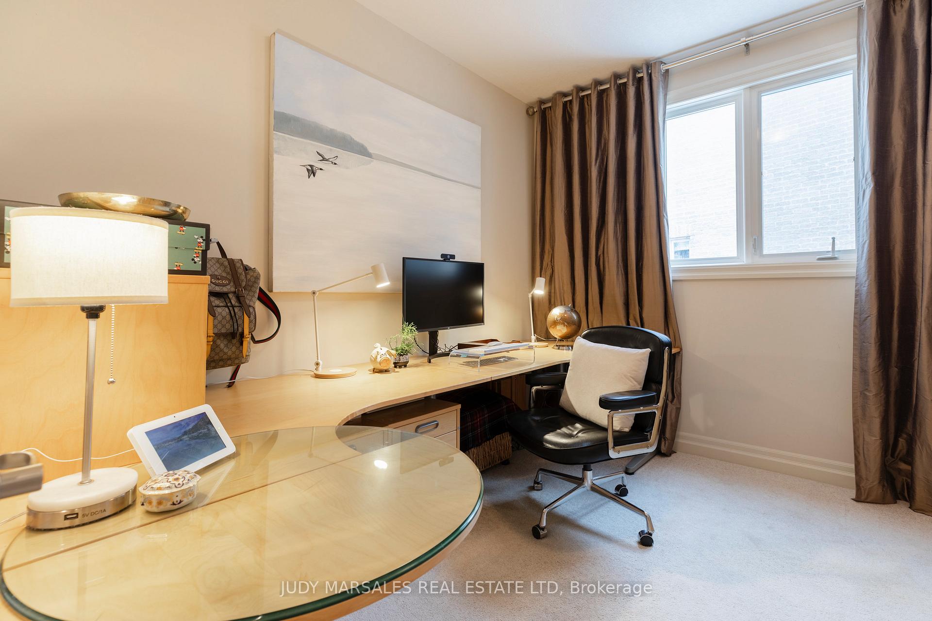 Photo 27 of 35 Sweetman Drive, Hamilton, Dundas — HOMEH