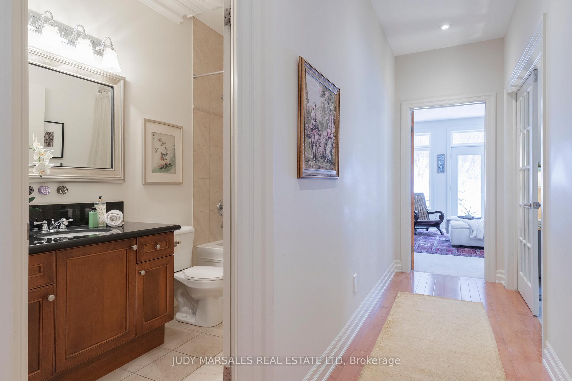Photo 28 of 35 Sweetman Drive, Hamilton, Dundas — HOMEH