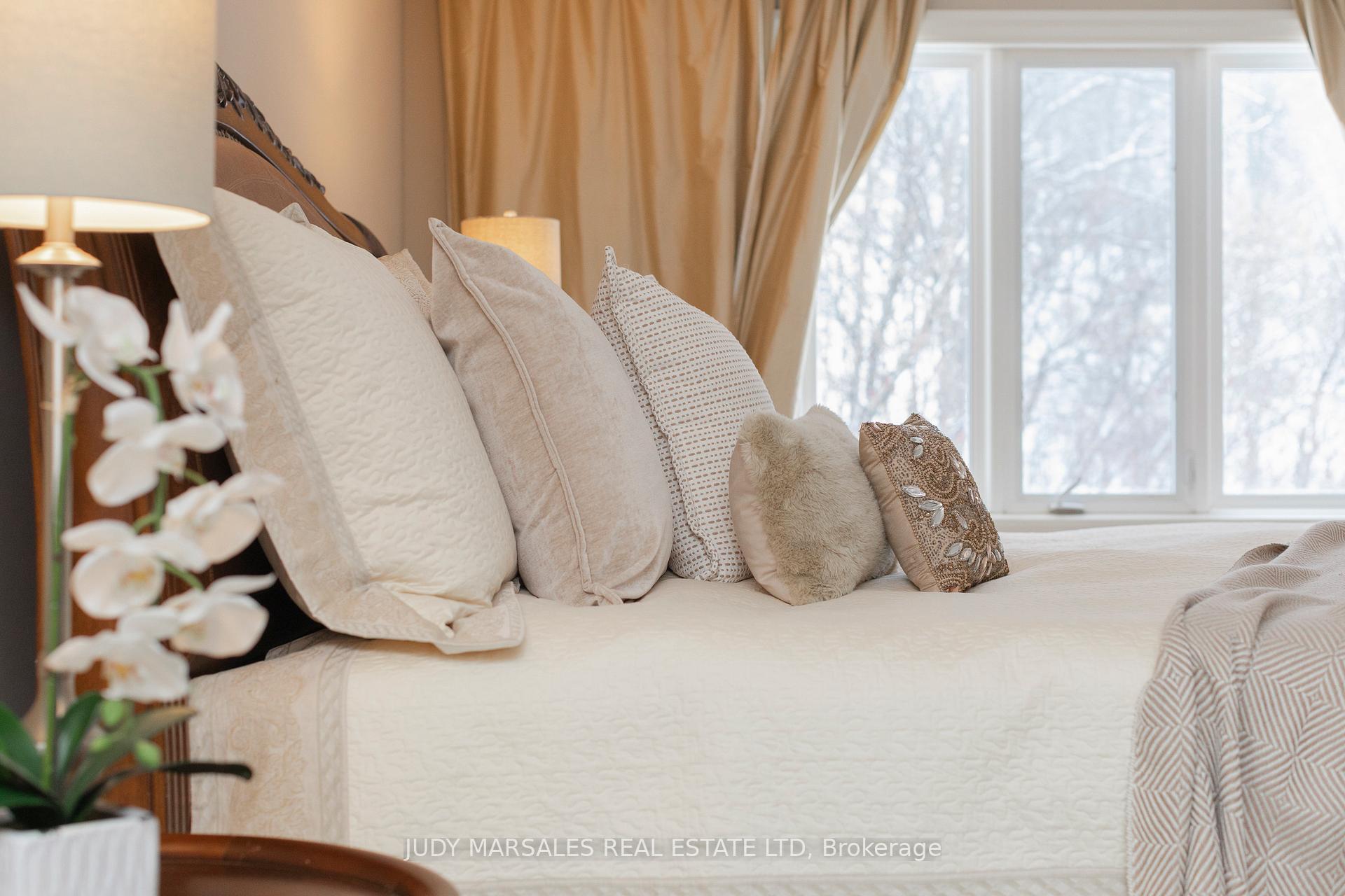 Photo 30 of 35 Sweetman Drive, Hamilton, Dundas — HOMEH