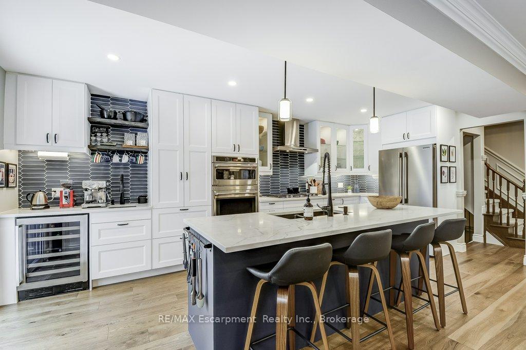 Photo 1 of 132 Thoroughbred Boulevard, Hamilton, Ancaster — HOMEH