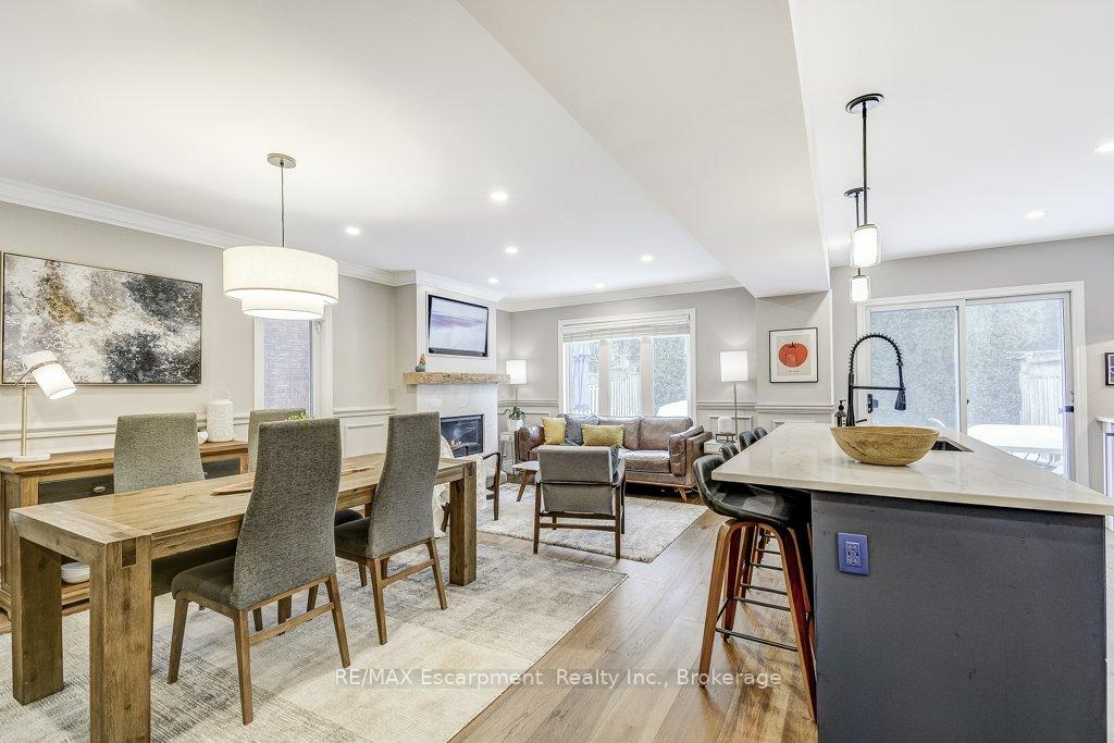 Photo 12 of 132 Thoroughbred Boulevard, Hamilton, Ancaster — HOMEH