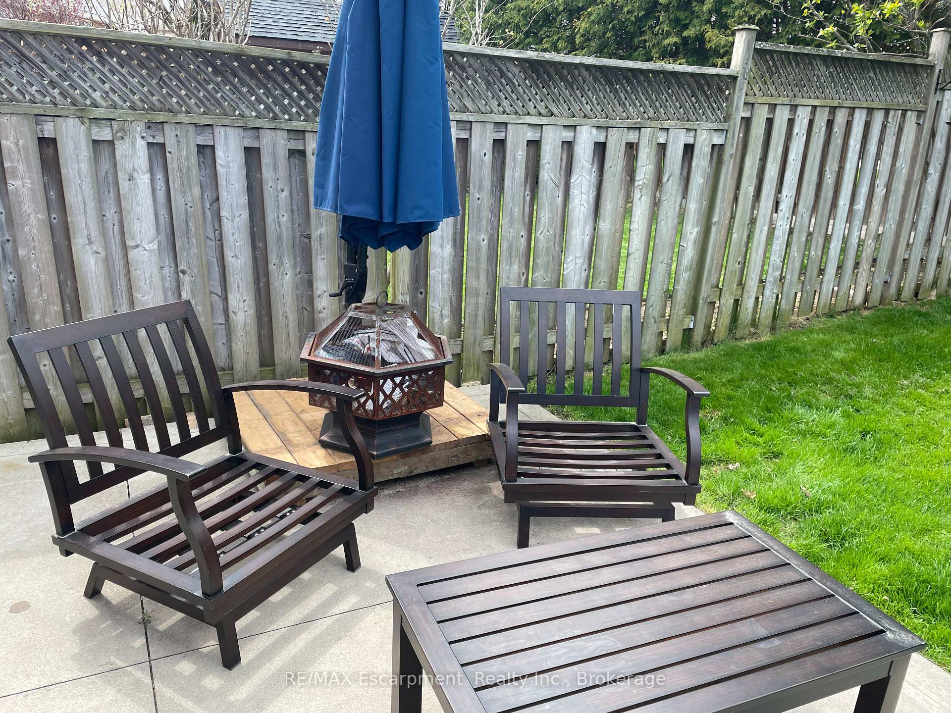 Photo 34 of 132 Thoroughbred Boulevard, Hamilton, Ancaster — HOMEH