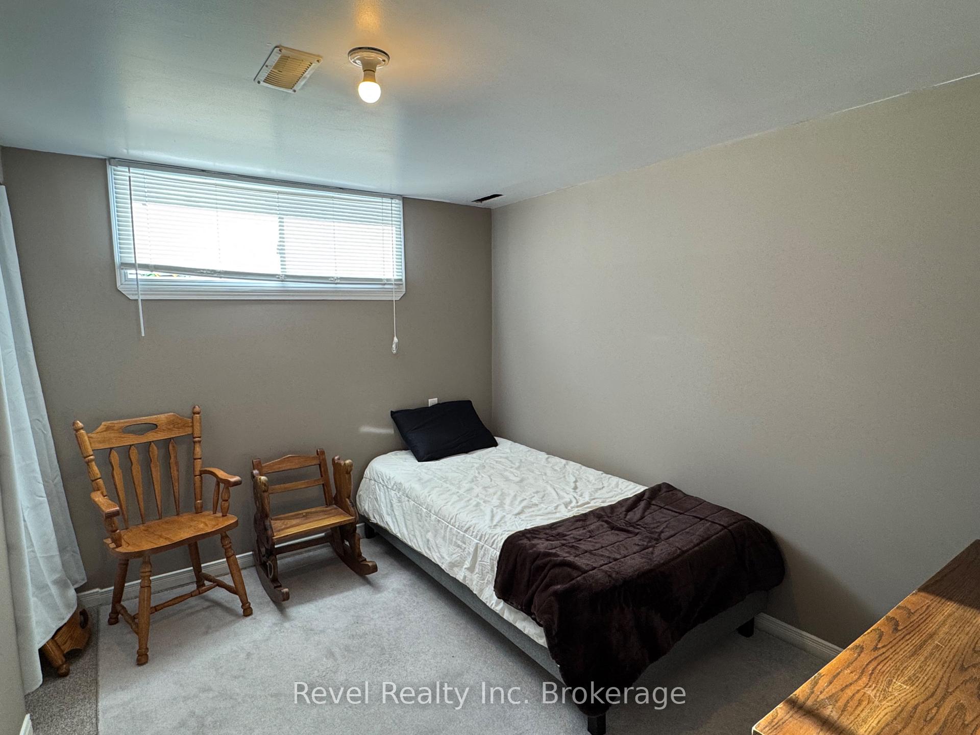 Photo 21 of 361 Louis Street, Mattawa — HOMEH