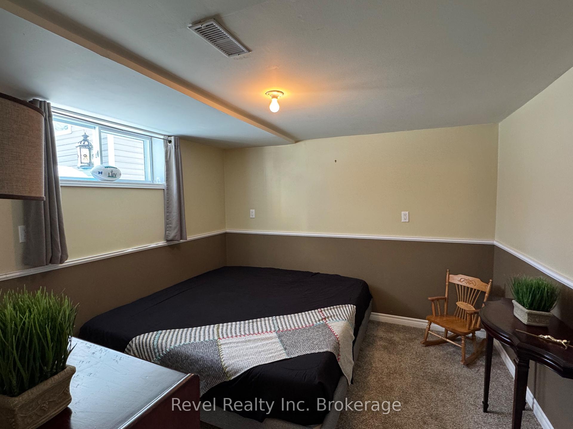 Photo 23 of 361 Louis Street, Mattawa — HOMEH
