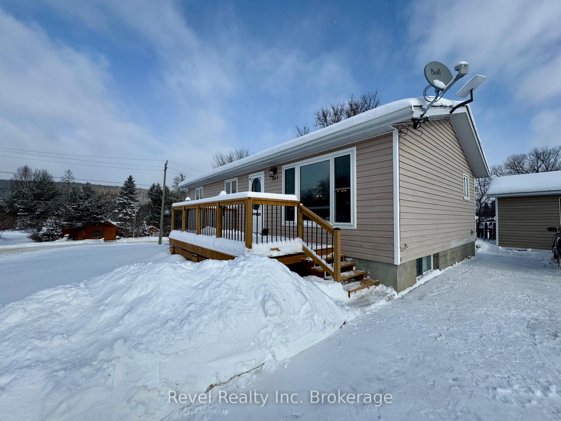 Photo 35 of 361 Louis Street, Mattawa — HOMEH
