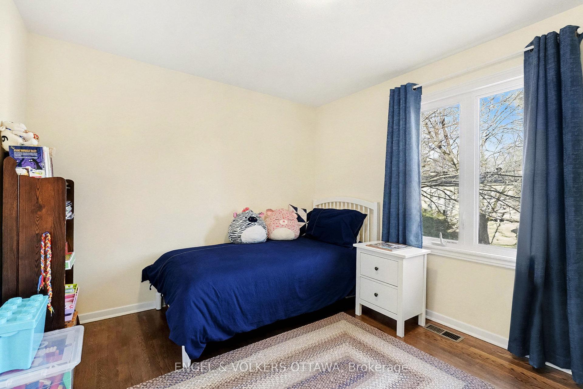Photo 16 of 13 Welkin Crescent, Ottawa, Borden Farm/Stewart Farm/Carleton Heights/Parkwood Hills — HOMEH