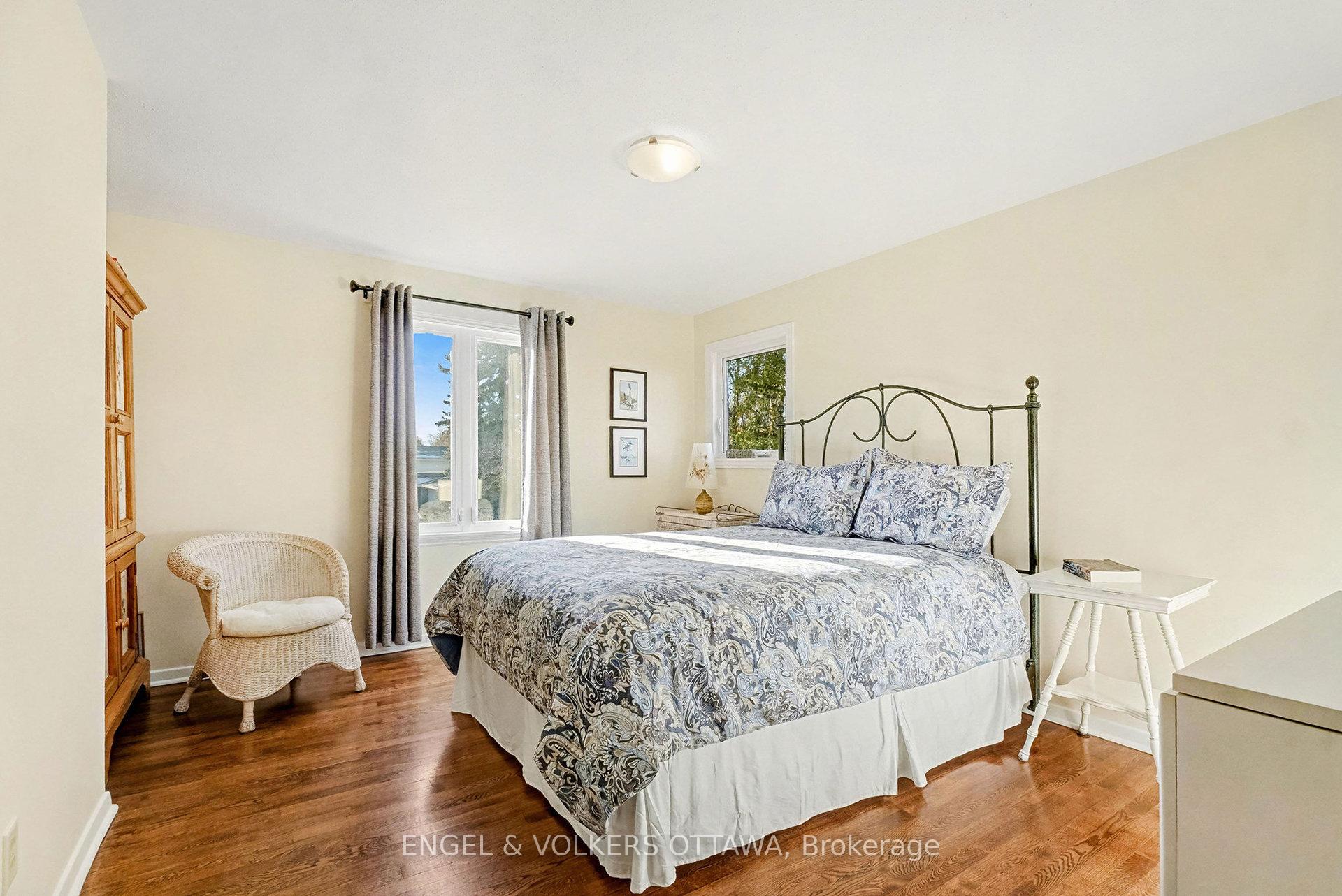 Photo 15 of 13 Welkin Crescent, Ottawa, Borden Farm/Stewart Farm/Carleton Heights/Parkwood Hills — HOMEH