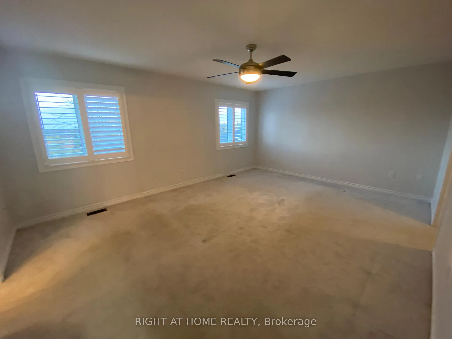 Photo 24 of 226 Lyle Drive, Clarington, Bowmanville — HOMEH