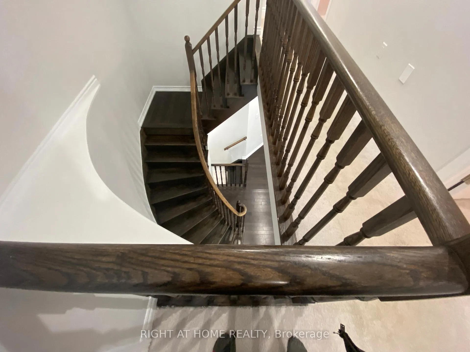 Photo 28 of 226 Lyle Drive, Clarington, Bowmanville — HOMEH