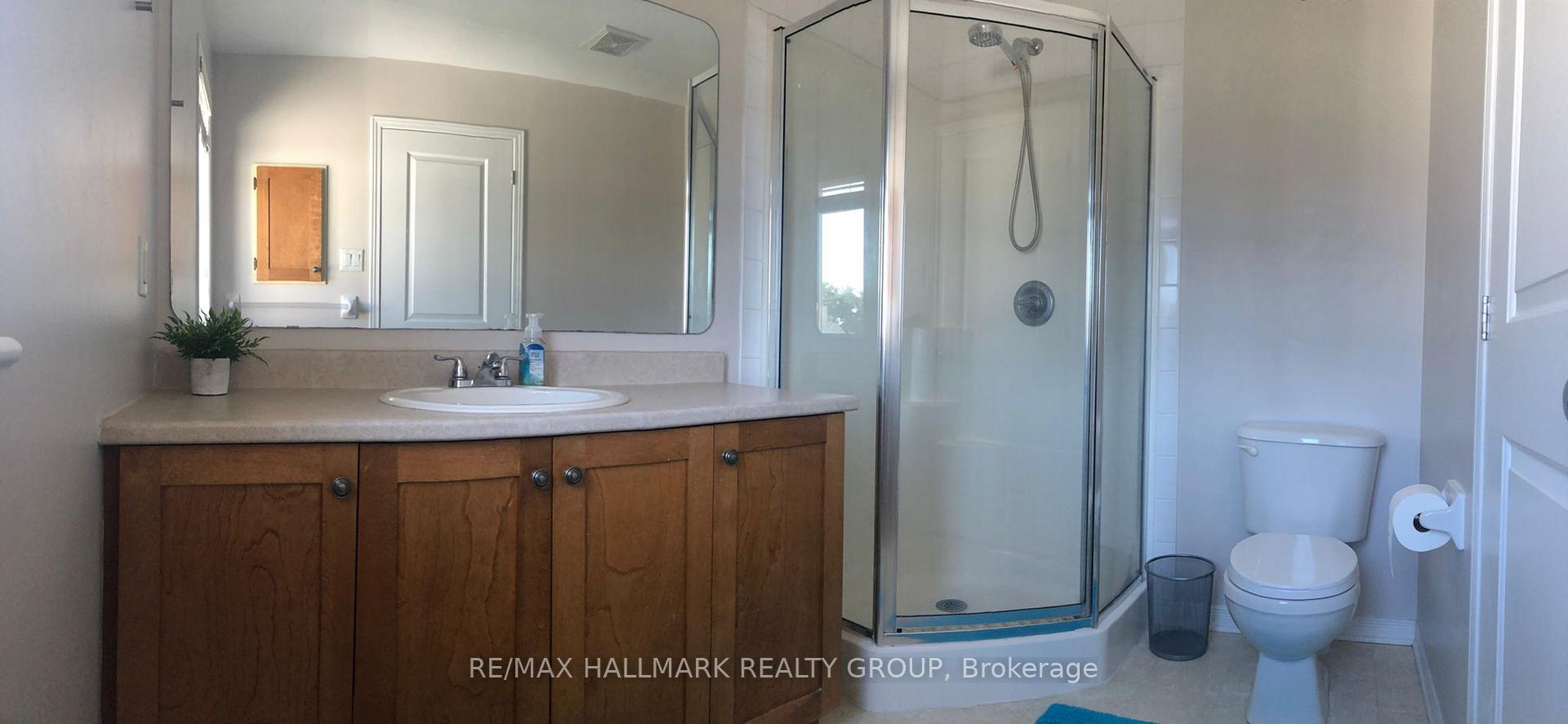 Photo 13 of 521 Burleigh Private, Ottawa, Cyrville — HOMEH
