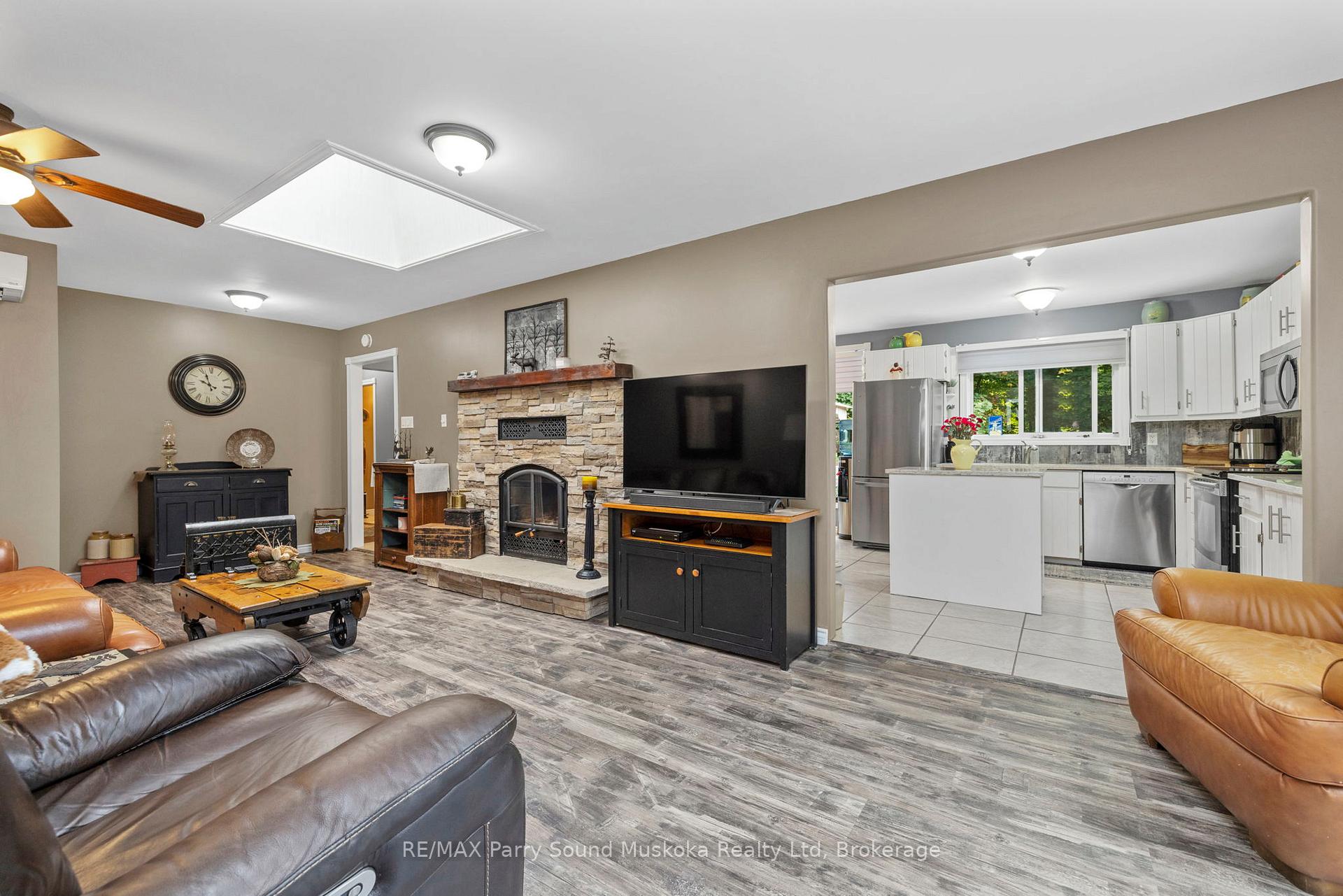 Photo 11 of 99 Bayview Drive, Carling — HOMEH