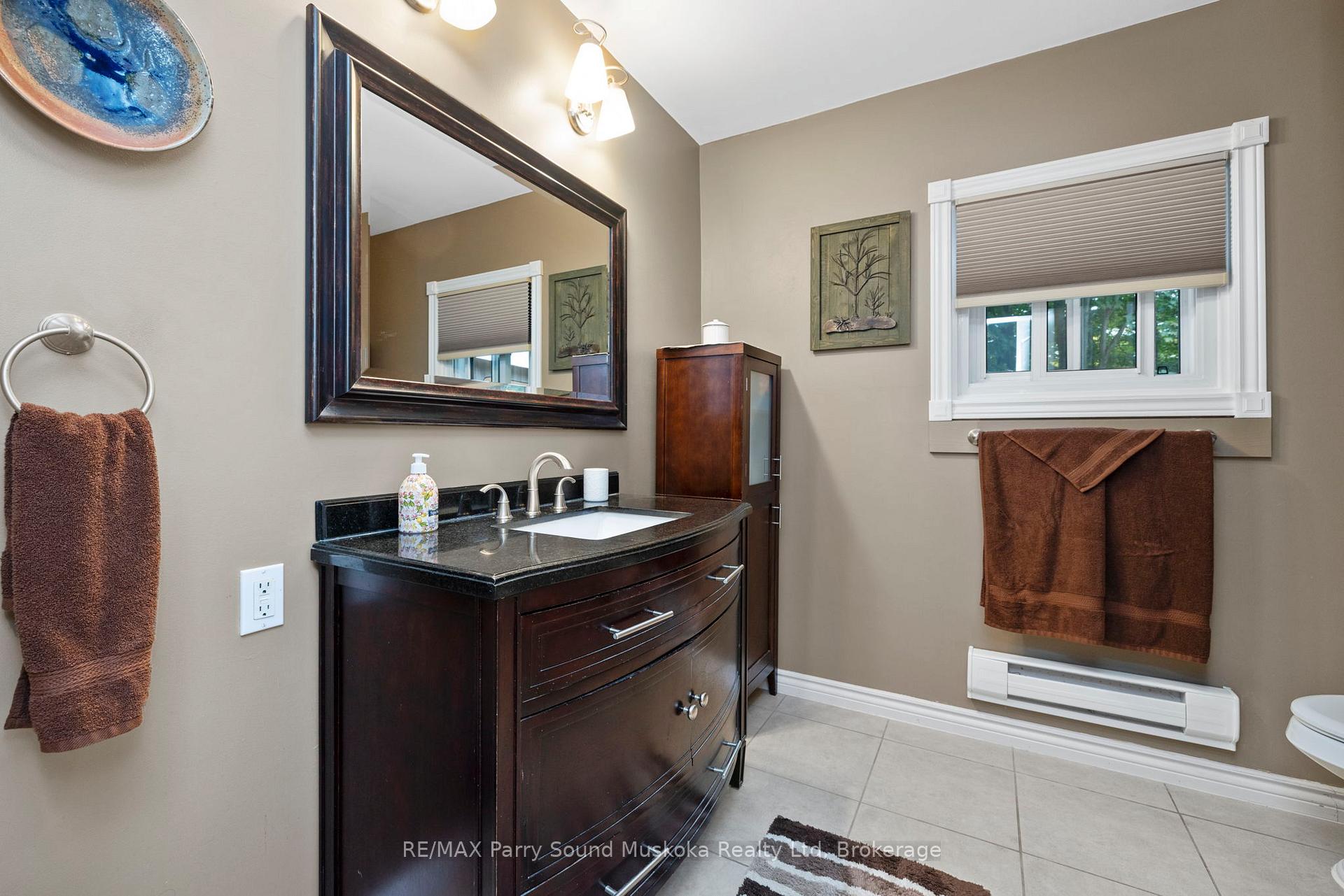 Photo 19 of 99 Bayview Drive, Carling — HOMEH