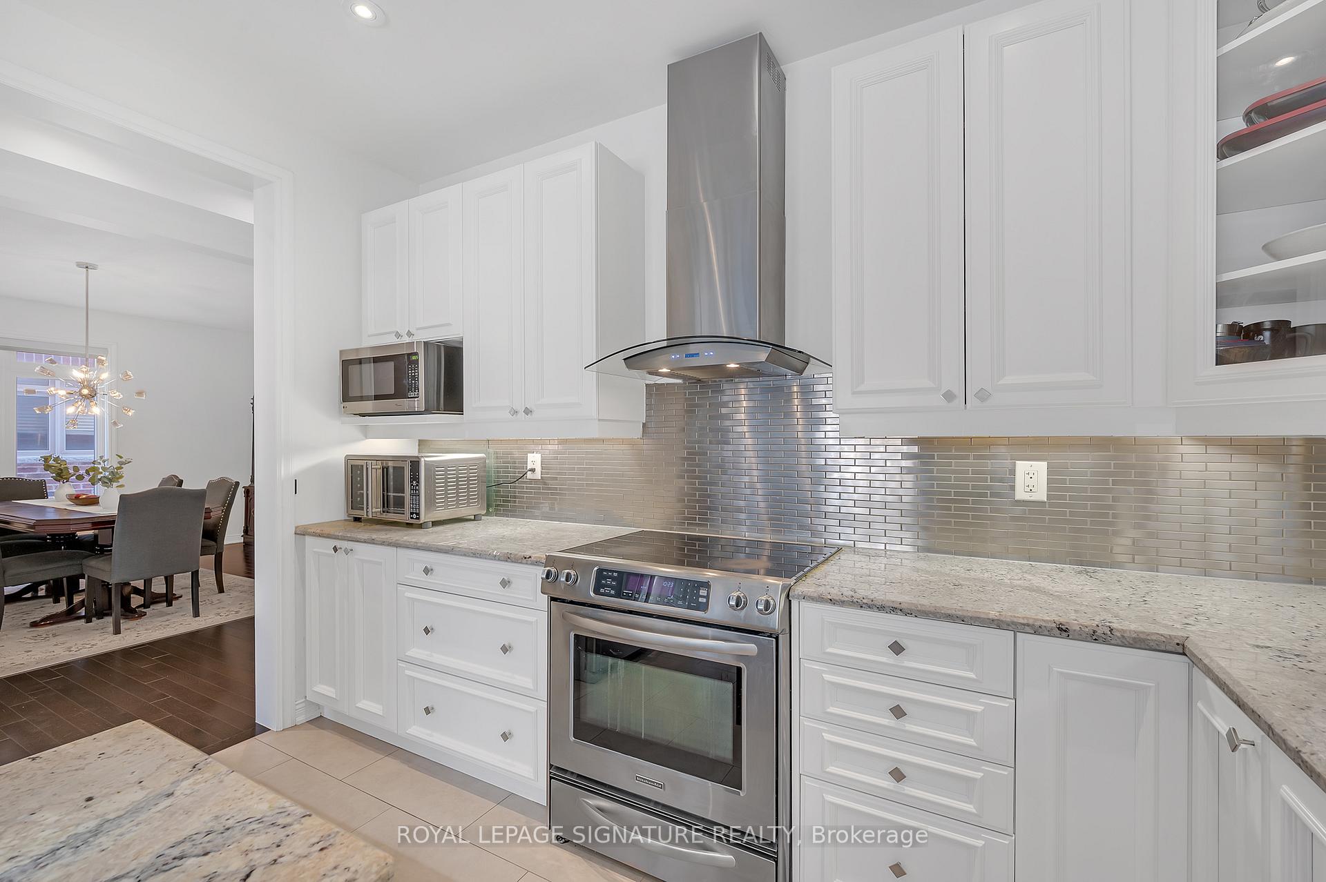 Photo 16 of 27 Island Grove, Brampton, Credit Valley — HOMEH