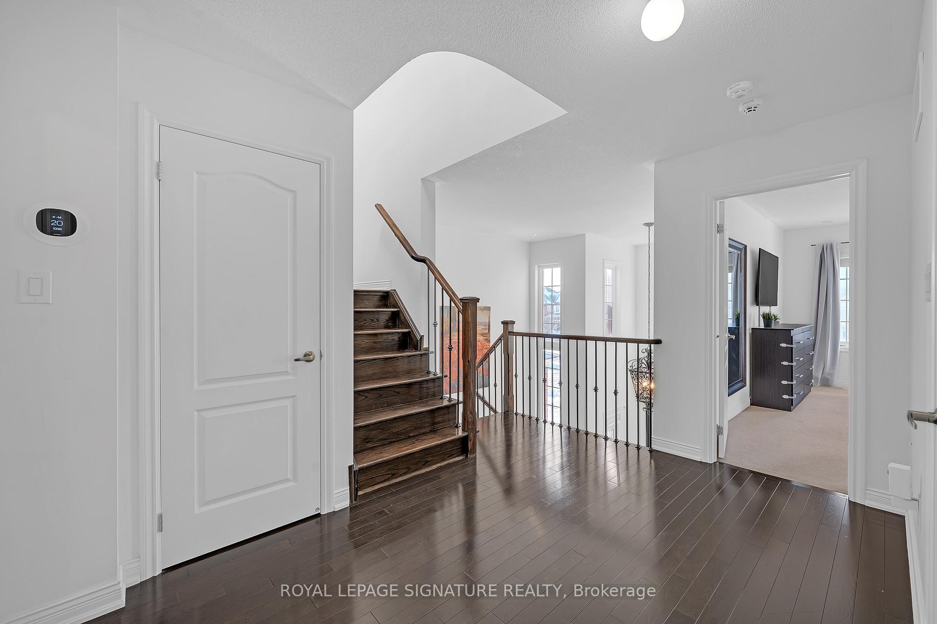 Photo 18 of 27 Island Grove, Brampton, Credit Valley — HOMEH