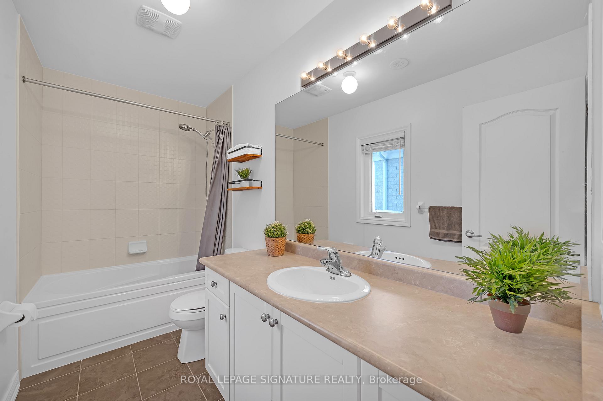 Photo 26 of 27 Island Grove, Brampton, Credit Valley — HOMEH