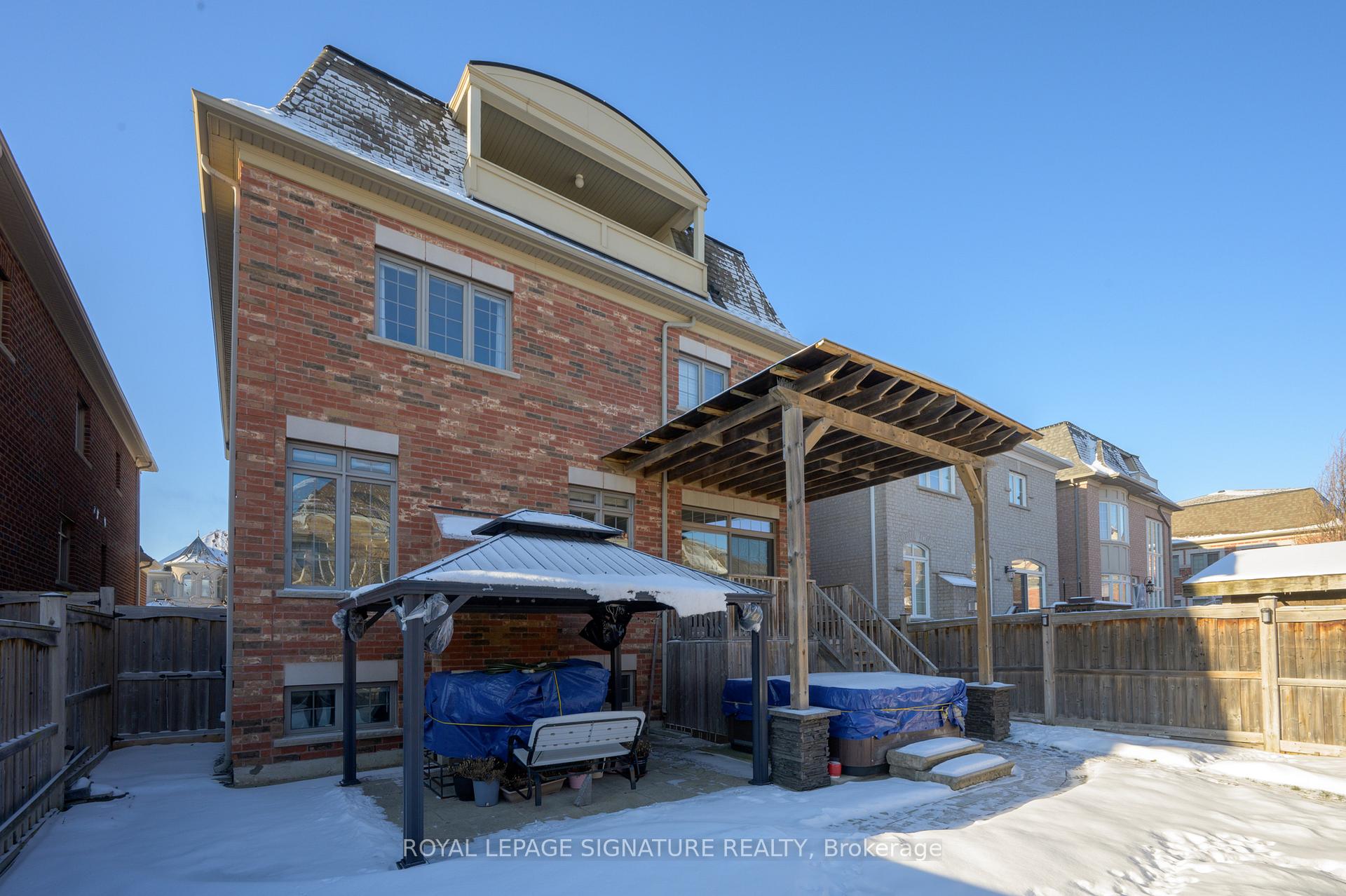 Photo 39 of 27 Island Grove, Brampton, Credit Valley — HOMEH