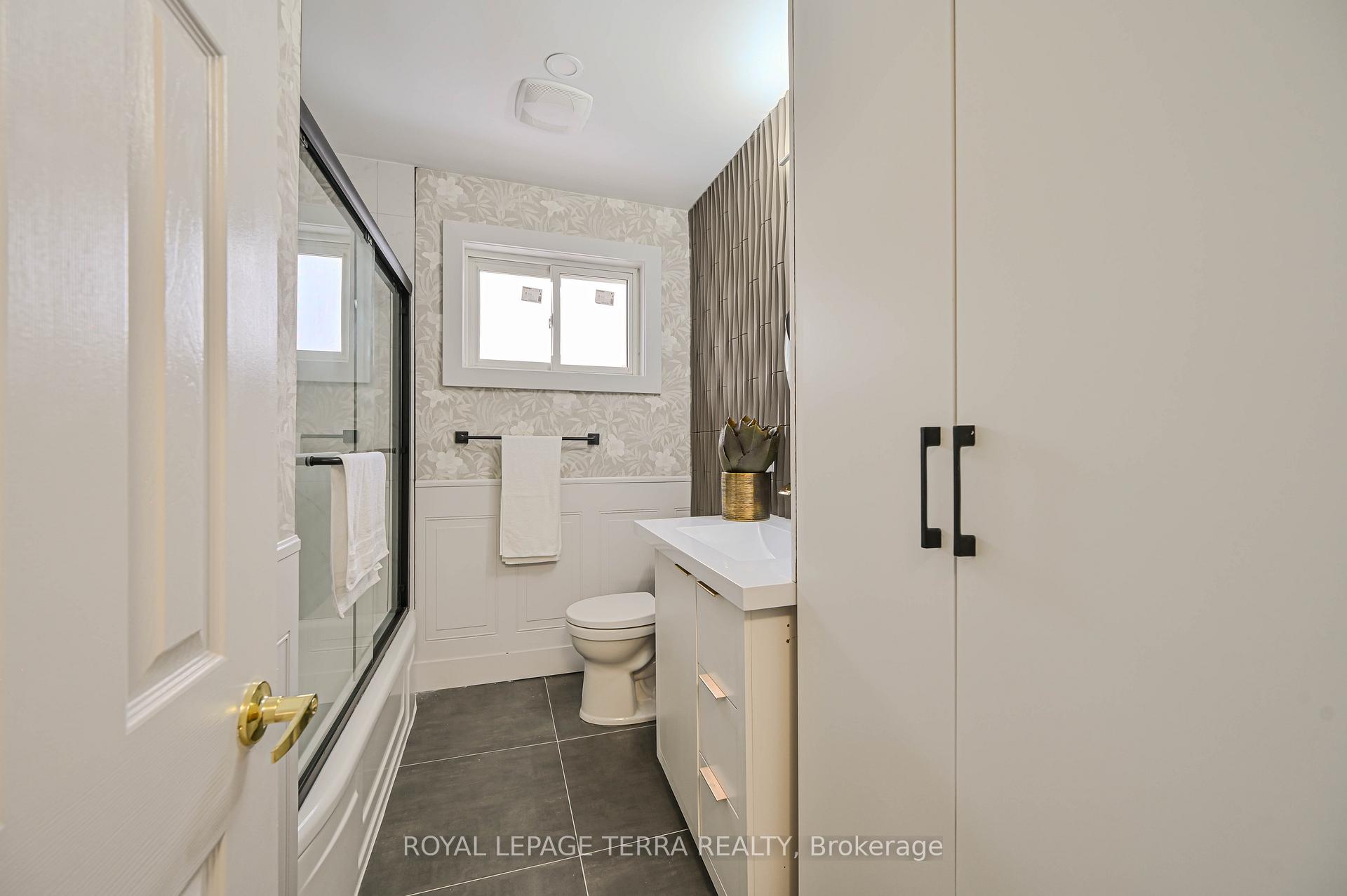 Photo 20 of 96 Post Road, Brampton, Brampton North — HOMEH