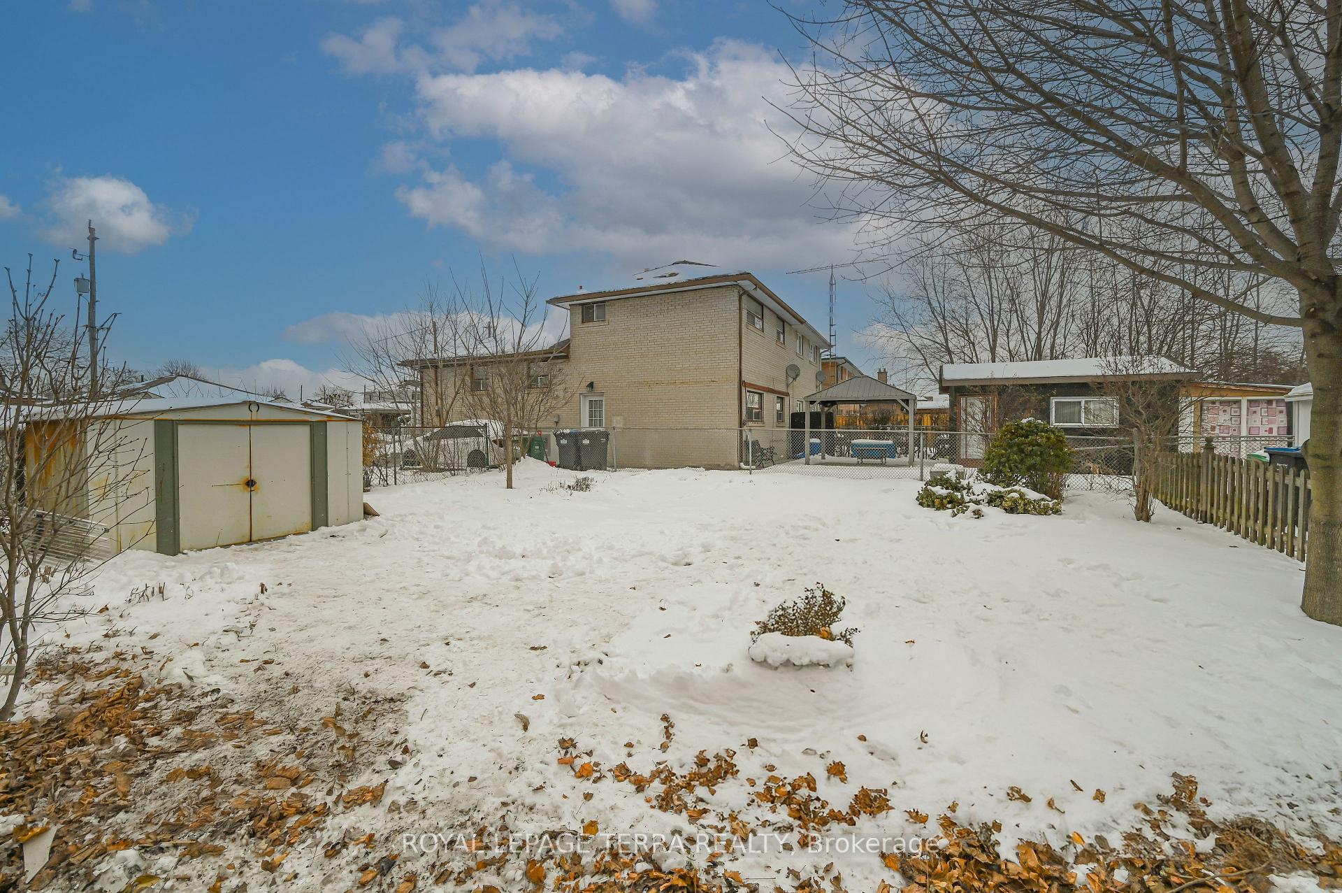 Photo 37 of 96 Post Road, Brampton, Brampton North — HOMEH