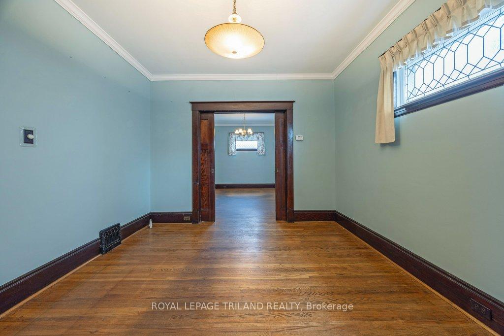 Photo 7 of 57 Manitoba Street, St. Thomas — HOMEH
