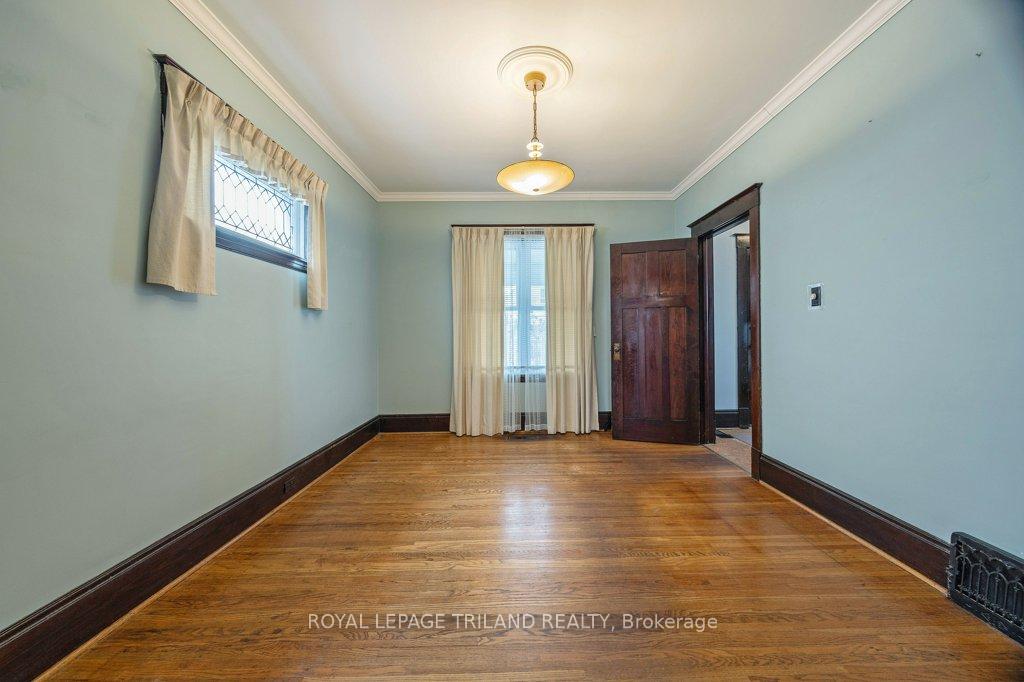 Photo 8 of 57 Manitoba Street, St. Thomas — HOMEH