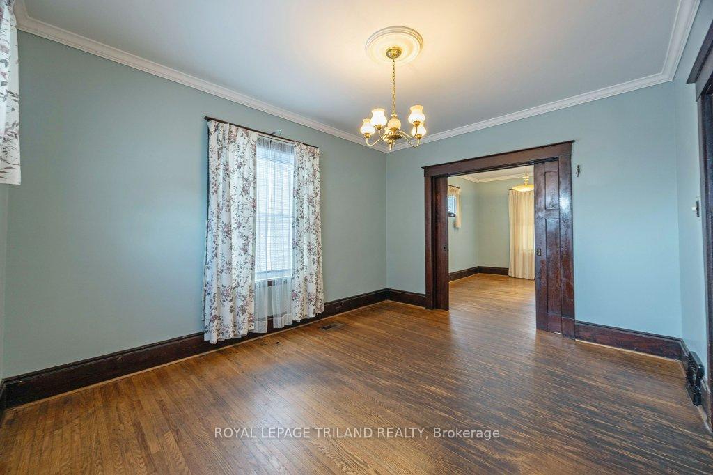 Photo 11 of 57 Manitoba Street, St. Thomas — HOMEH