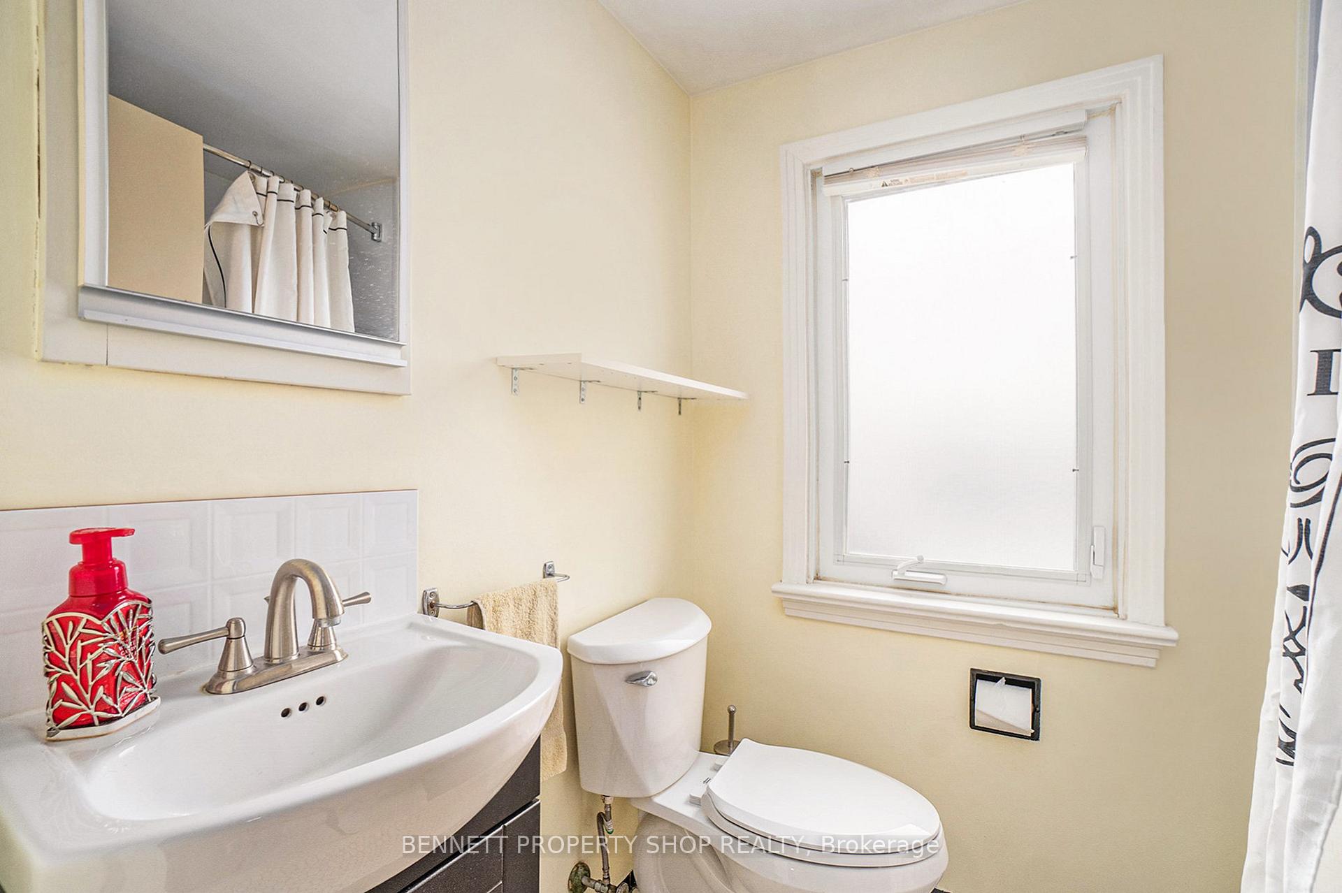 Photo 7 of 1460 Larose Avenue, Ottawa, Carlington — HOMEH