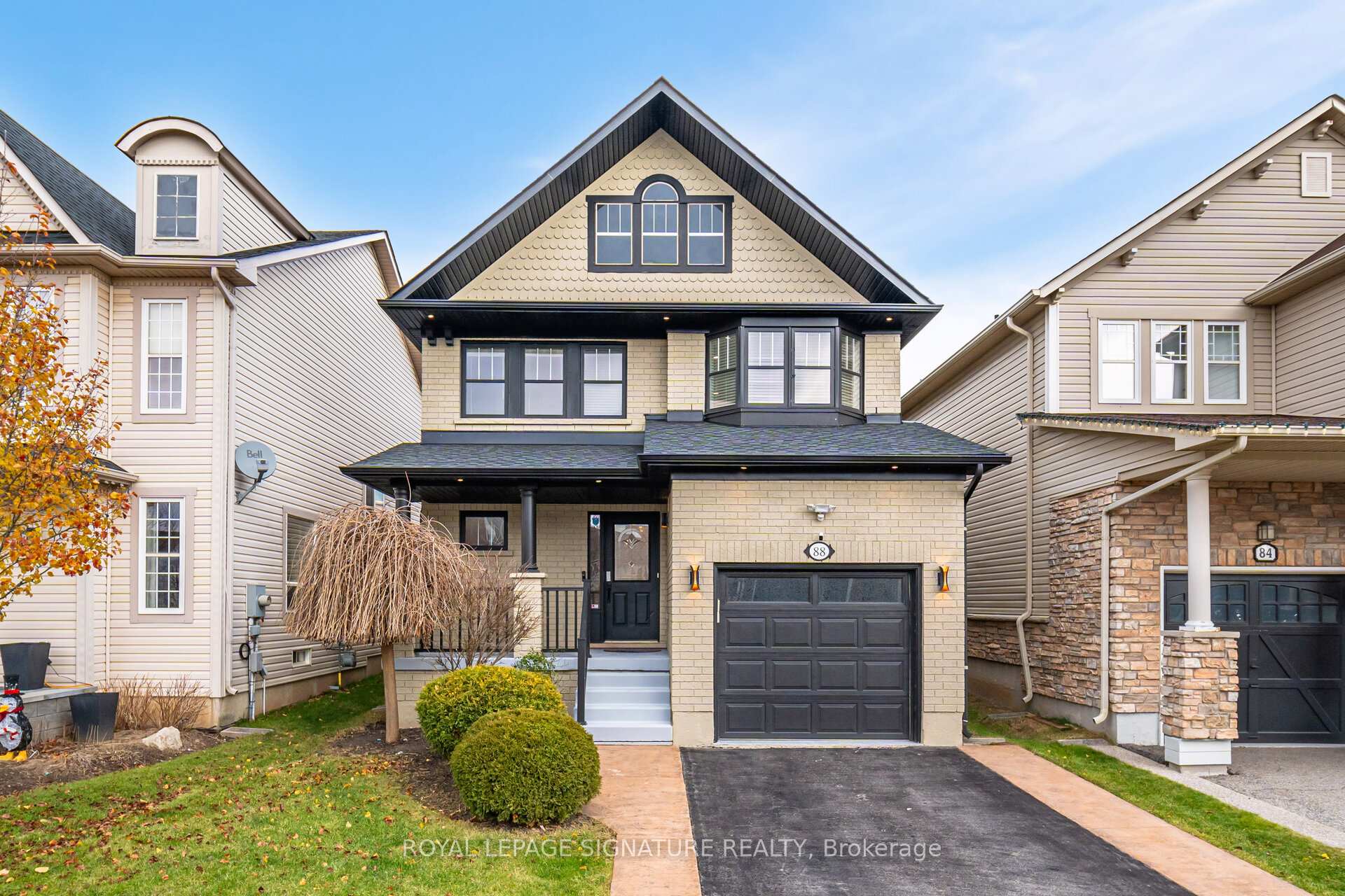 Photo 1 of 88 Spring Creek Drive, Hamilton, Waterdown — HOMEH