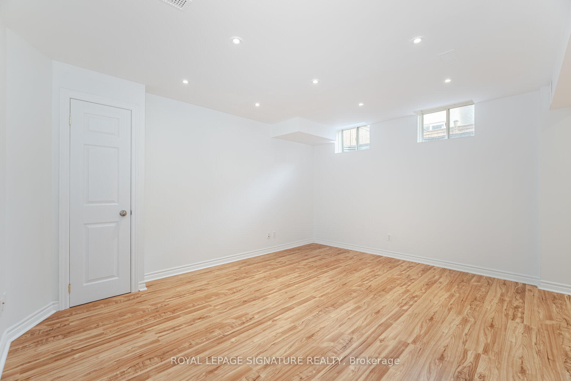 Photo 39 of 88 Spring Creek Drive, Hamilton, Waterdown — HOMEH