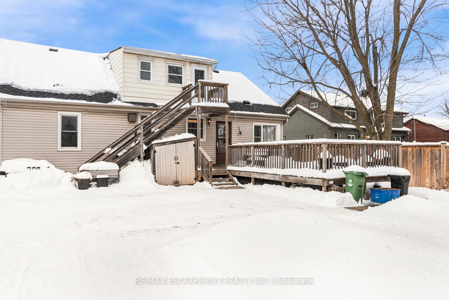 Photo 35 of 34 Norwich Road, Hamilton, Stoney Creek — HOMEH