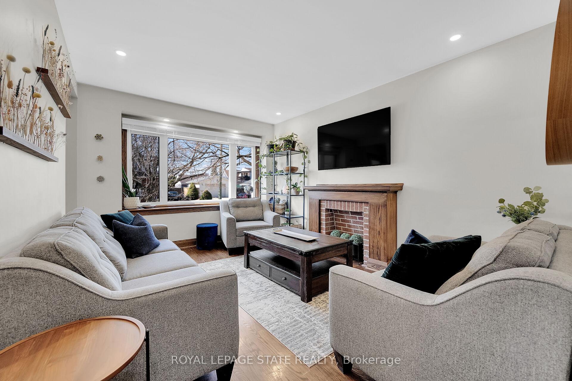 Photo 3 of 85 Erin Avenue, Hamilton, Rosedale — HOMEH