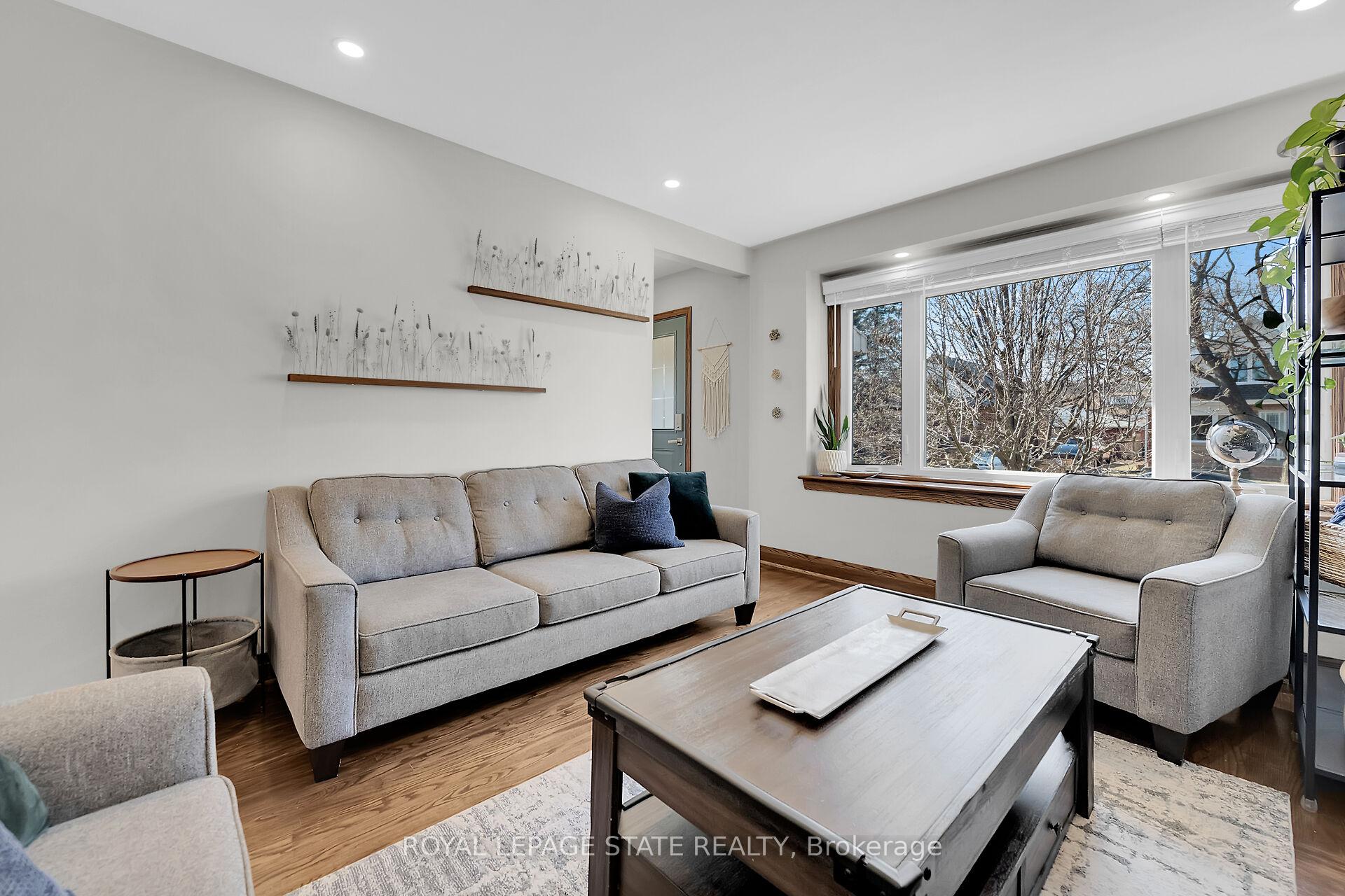 Photo 5 of 85 Erin Avenue, Hamilton, Rosedale — HOMEH