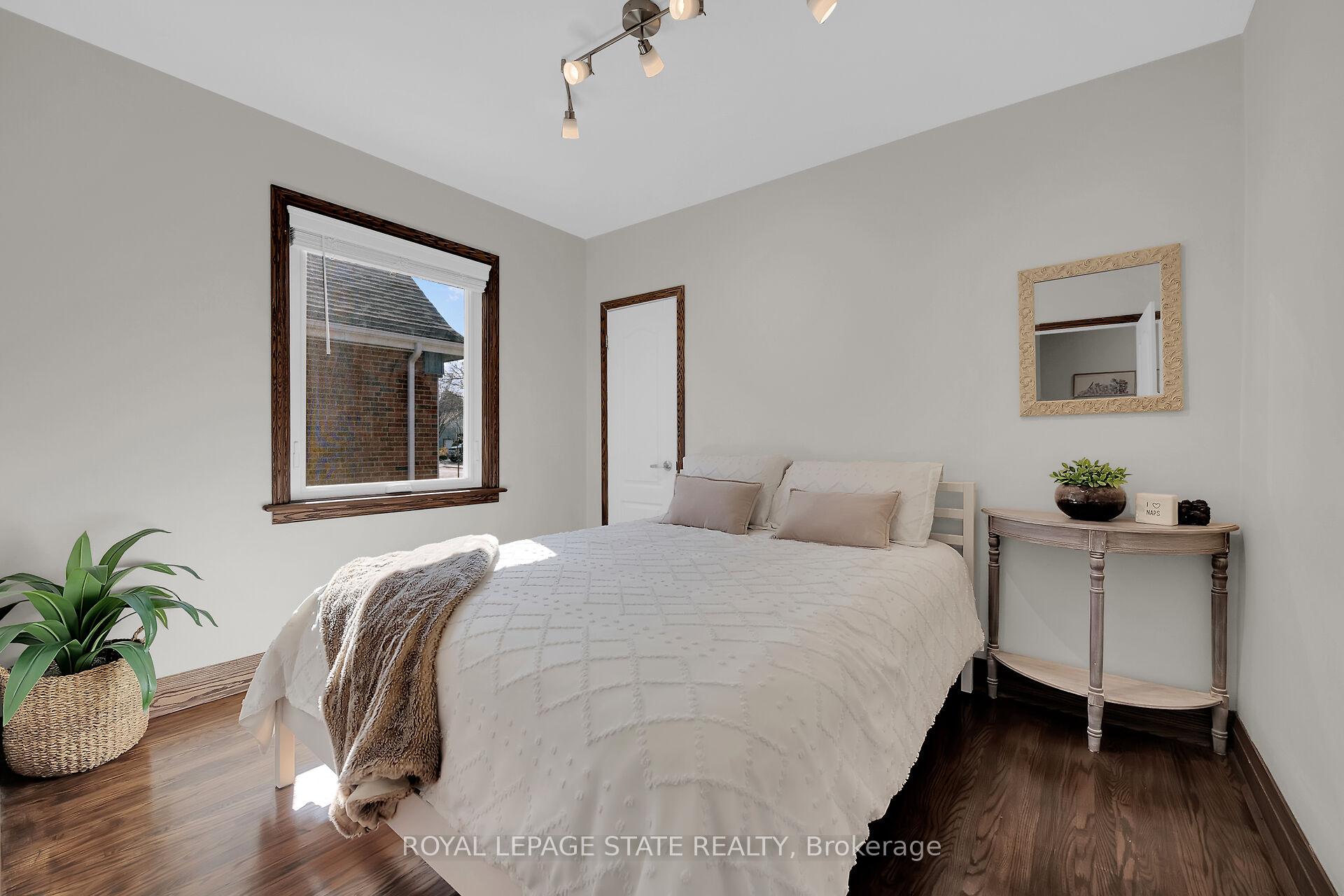 Photo 15 of 85 Erin Avenue, Hamilton, Rosedale — HOMEH
