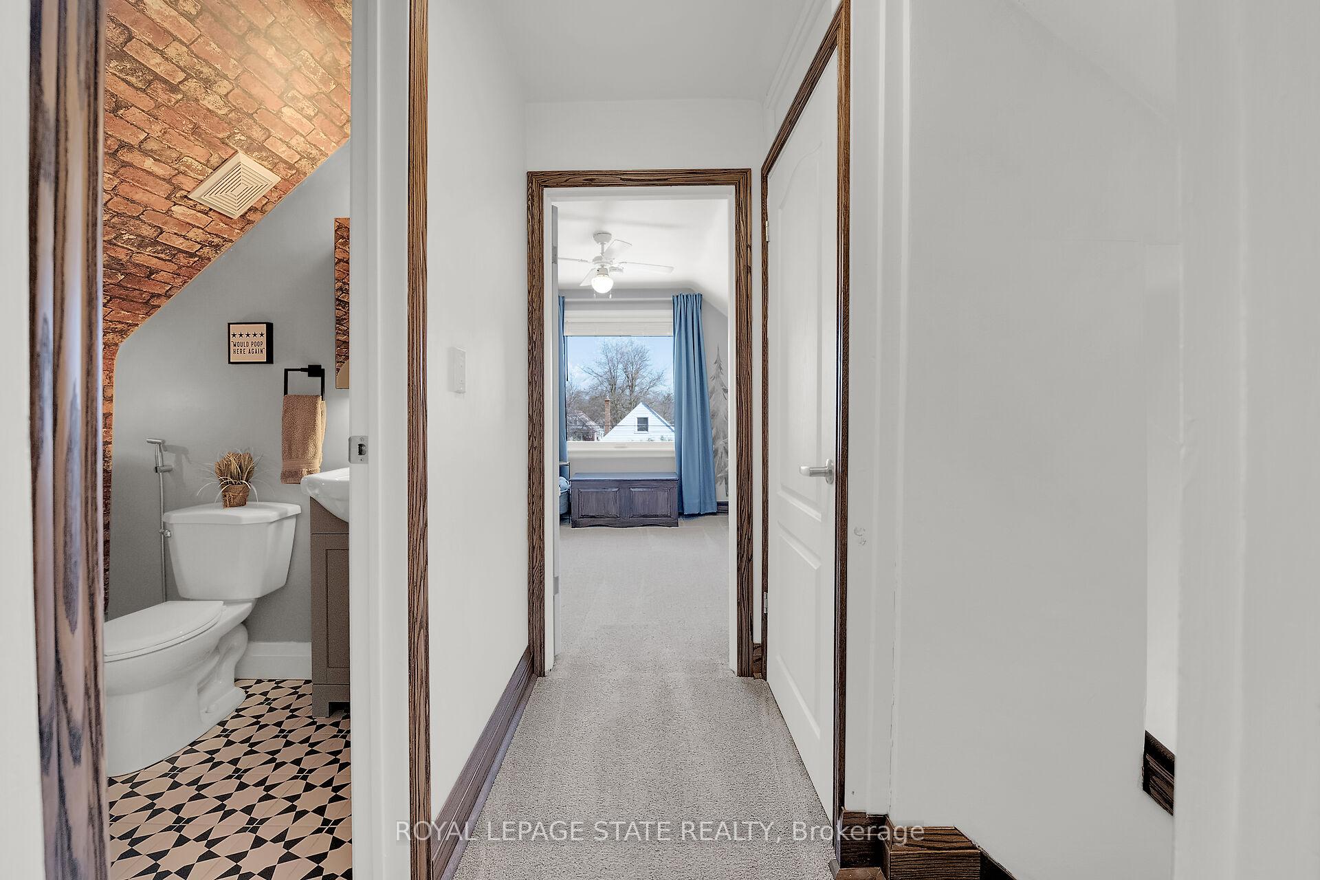 Photo 23 of 85 Erin Avenue, Hamilton, Rosedale — HOMEH