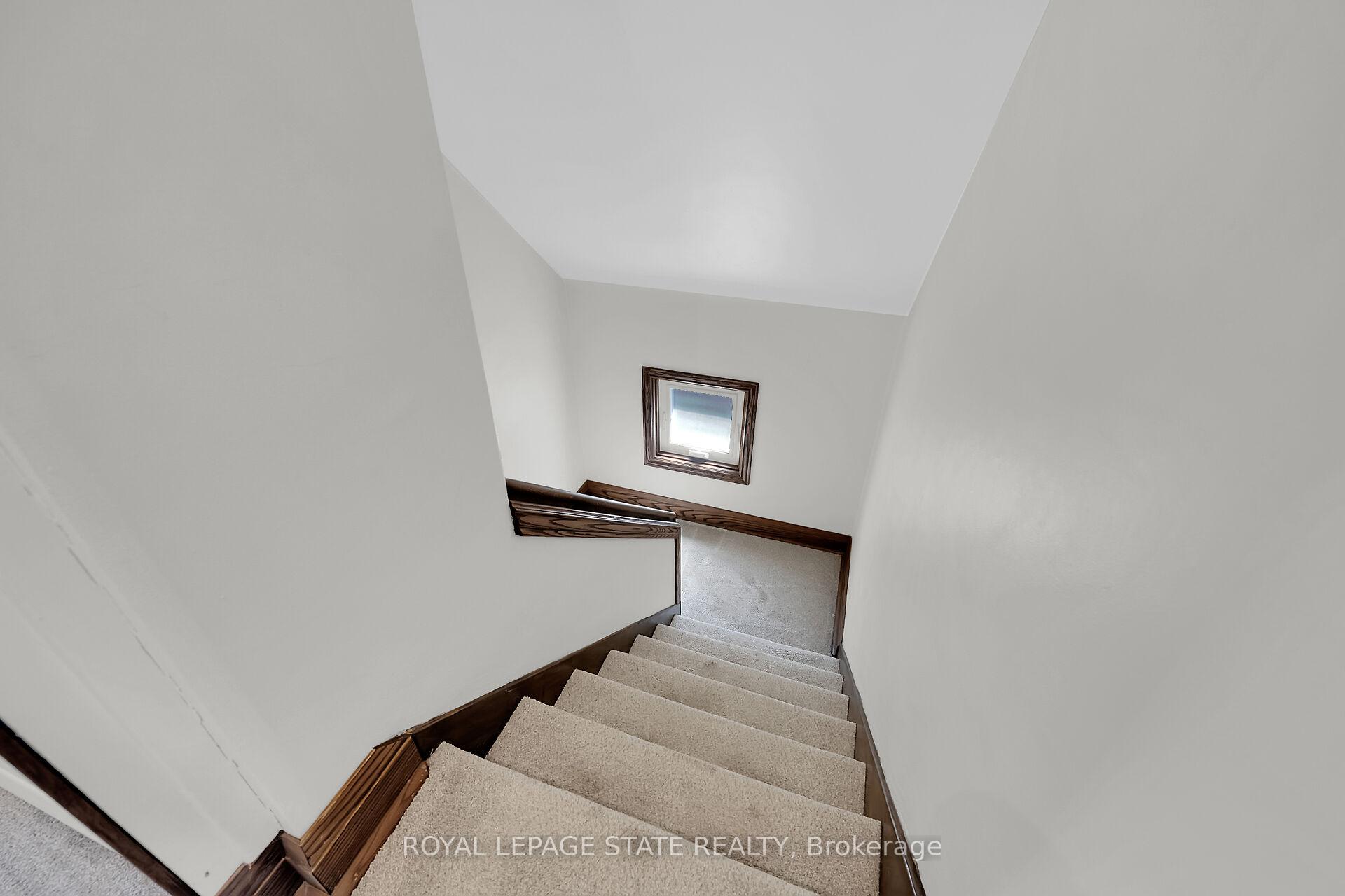 Photo 25 of 85 Erin Avenue, Hamilton, Rosedale — HOMEH