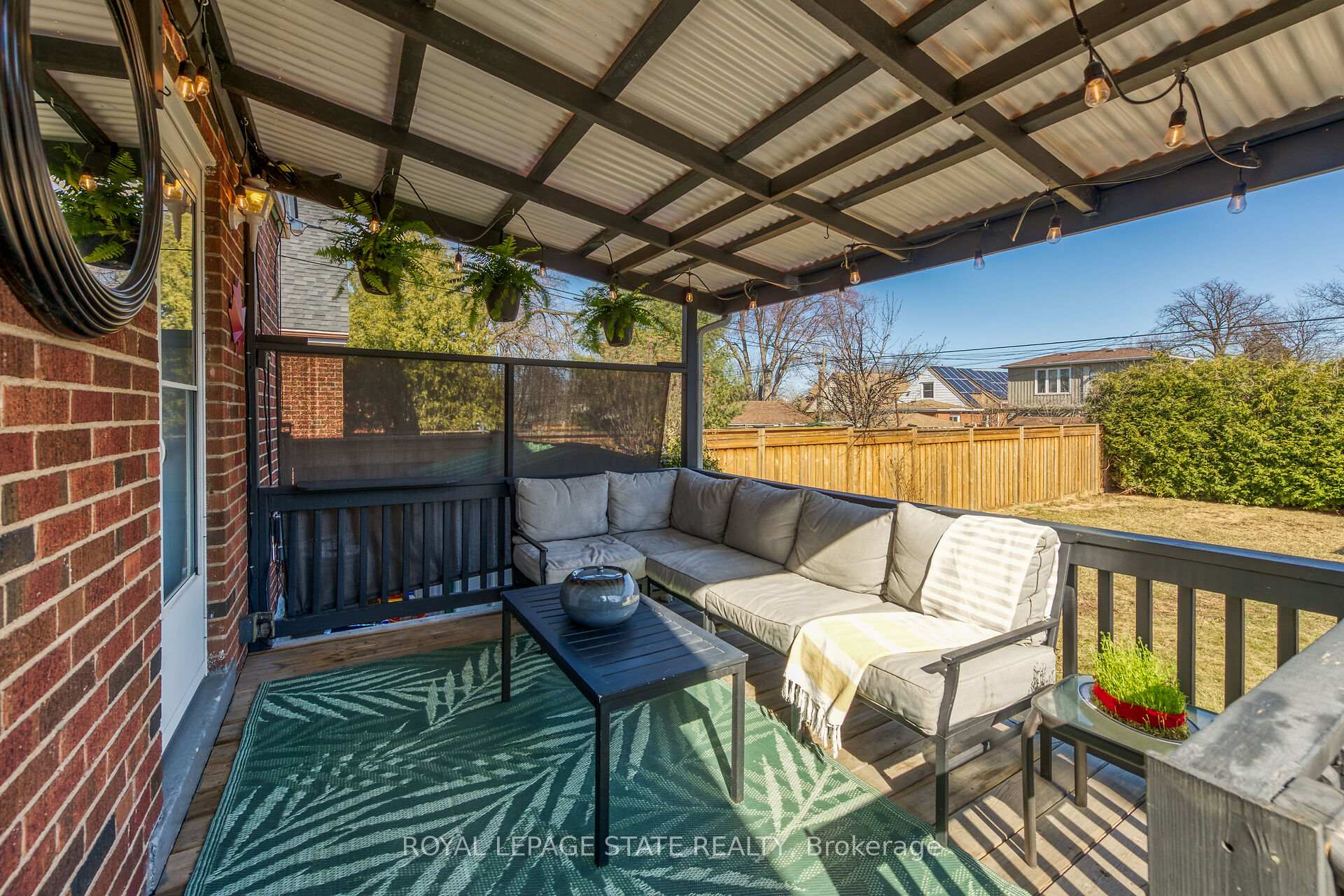 Photo 39 of 85 Erin Avenue, Hamilton, Rosedale — HOMEH