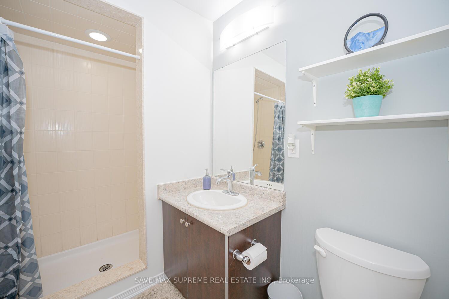 Photo 25 of 10 Banas Way, Brampton, Northwest Brampton — HOMEH