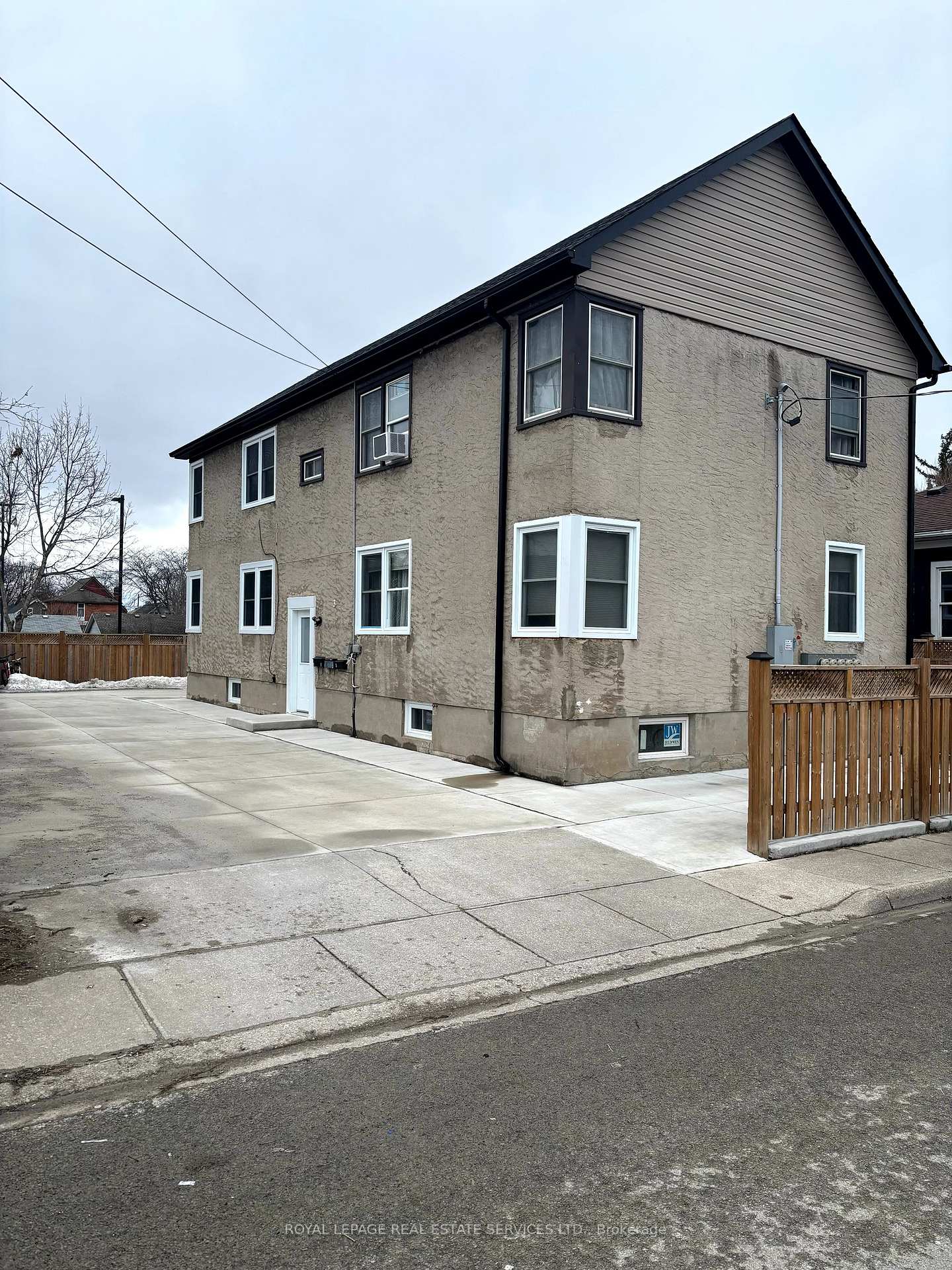 Photo 1 of 3 Francis Street, St. Catharines, Downtown — HOMEH