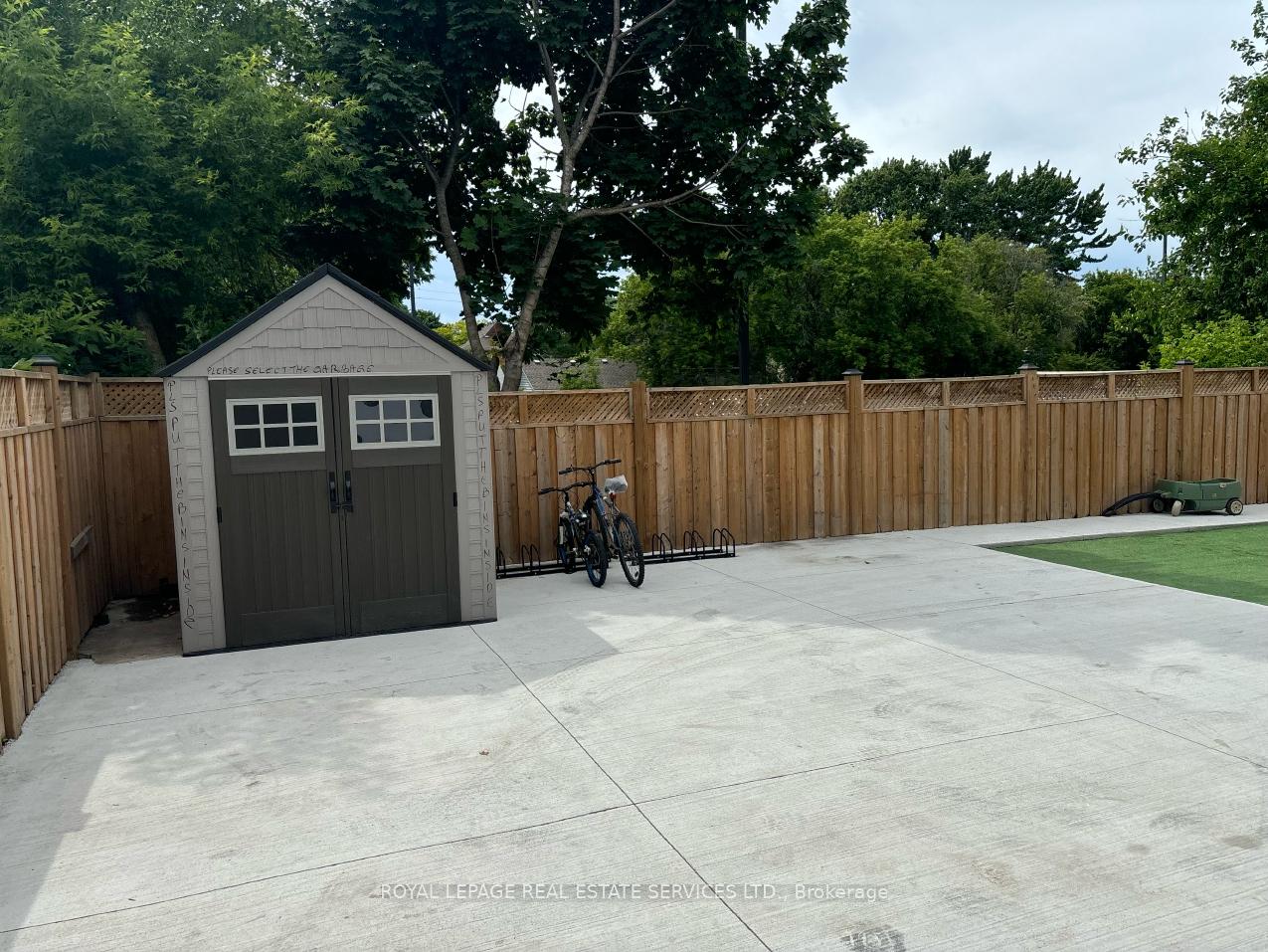 Photo 25 of 3 Francis Street, St. Catharines, Downtown — HOMEH