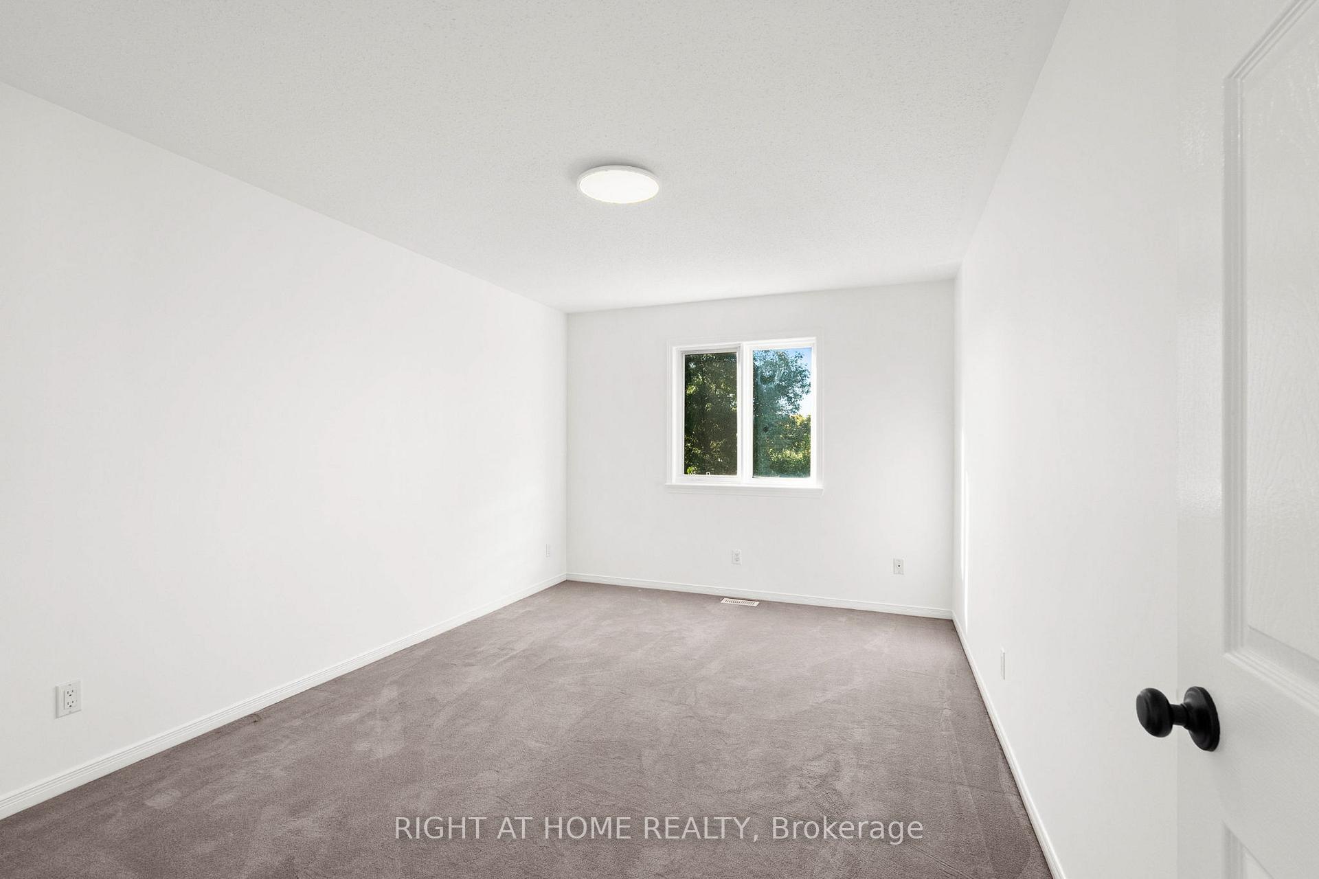 Photo 24 of 4134 Wolfe Point Way, Ottawa, Riverside South/Gloucester Glen — HOMEH