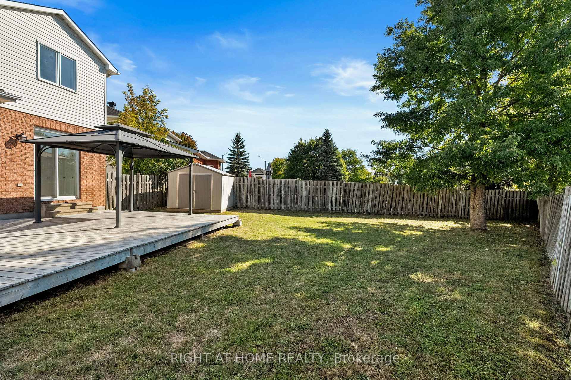 Photo 34 of 4134 Wolfe Point Way, Ottawa, Riverside South/Gloucester Glen — HOMEH