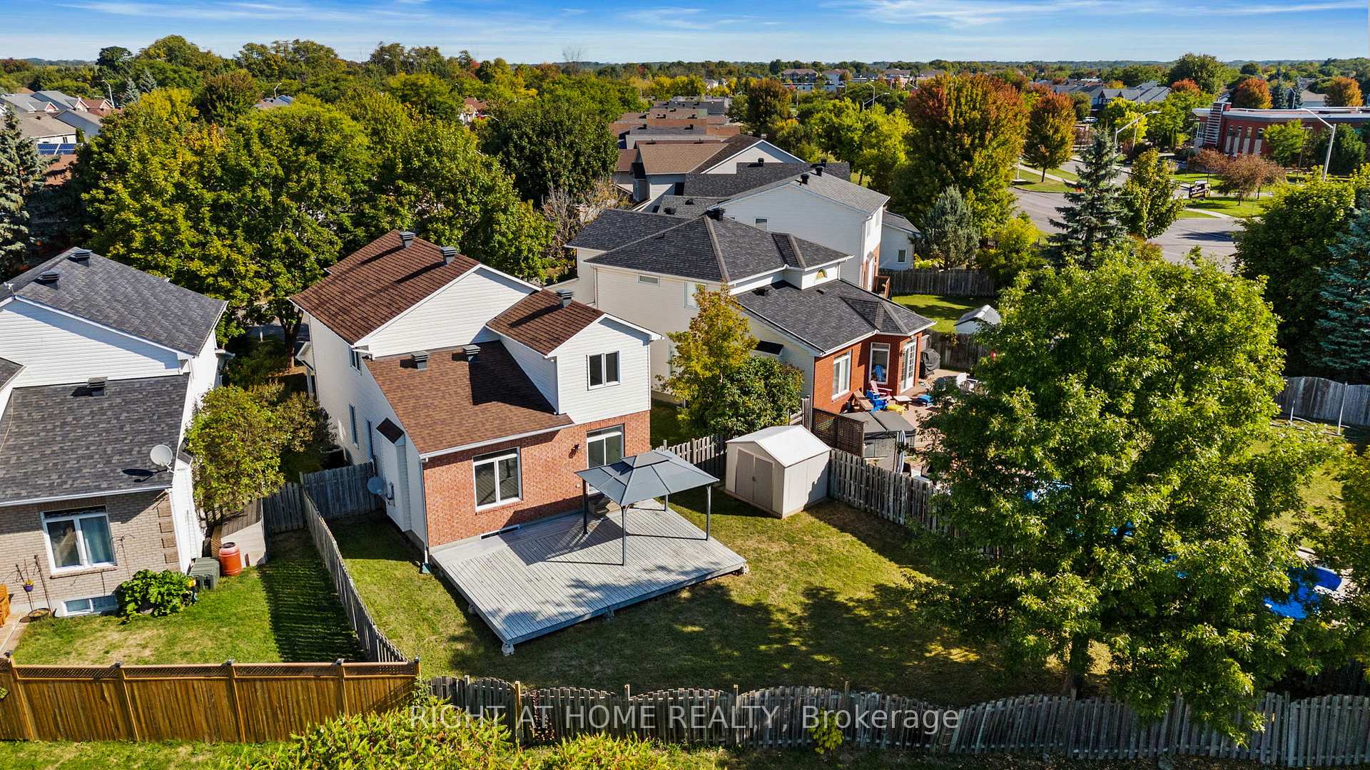 Photo 37 of 4134 Wolfe Point Way, Ottawa, Riverside South/Gloucester Glen — HOMEH