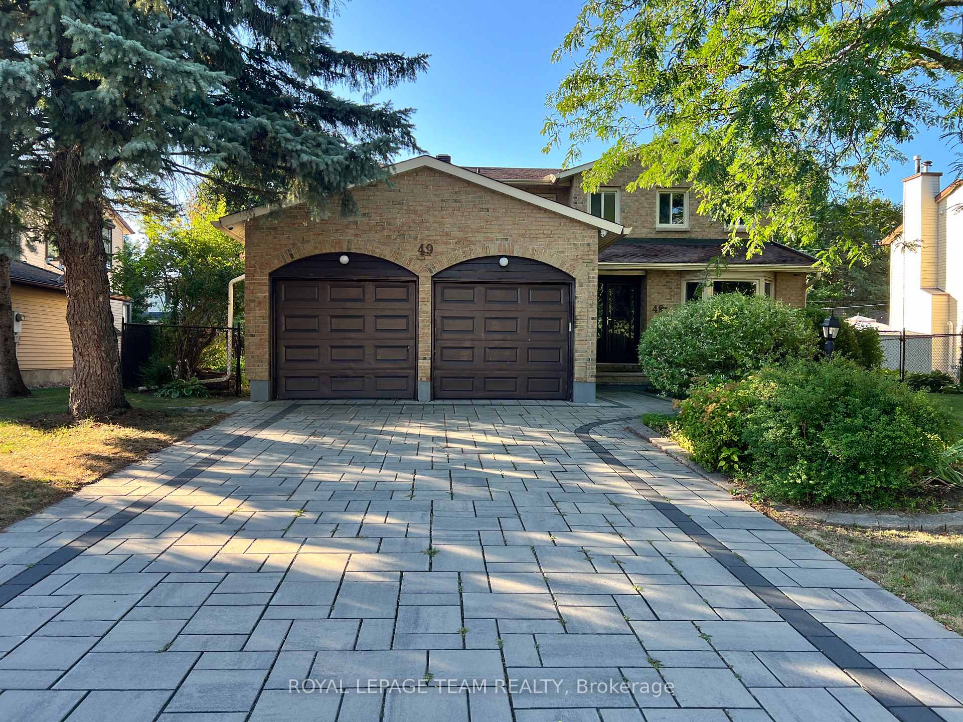 Photo 1 of 49 Farm Gate Crescent, Ottawa, Borden Farm/Stewart Farm/Carleton Heights/Parkwood Hills — HOMEH