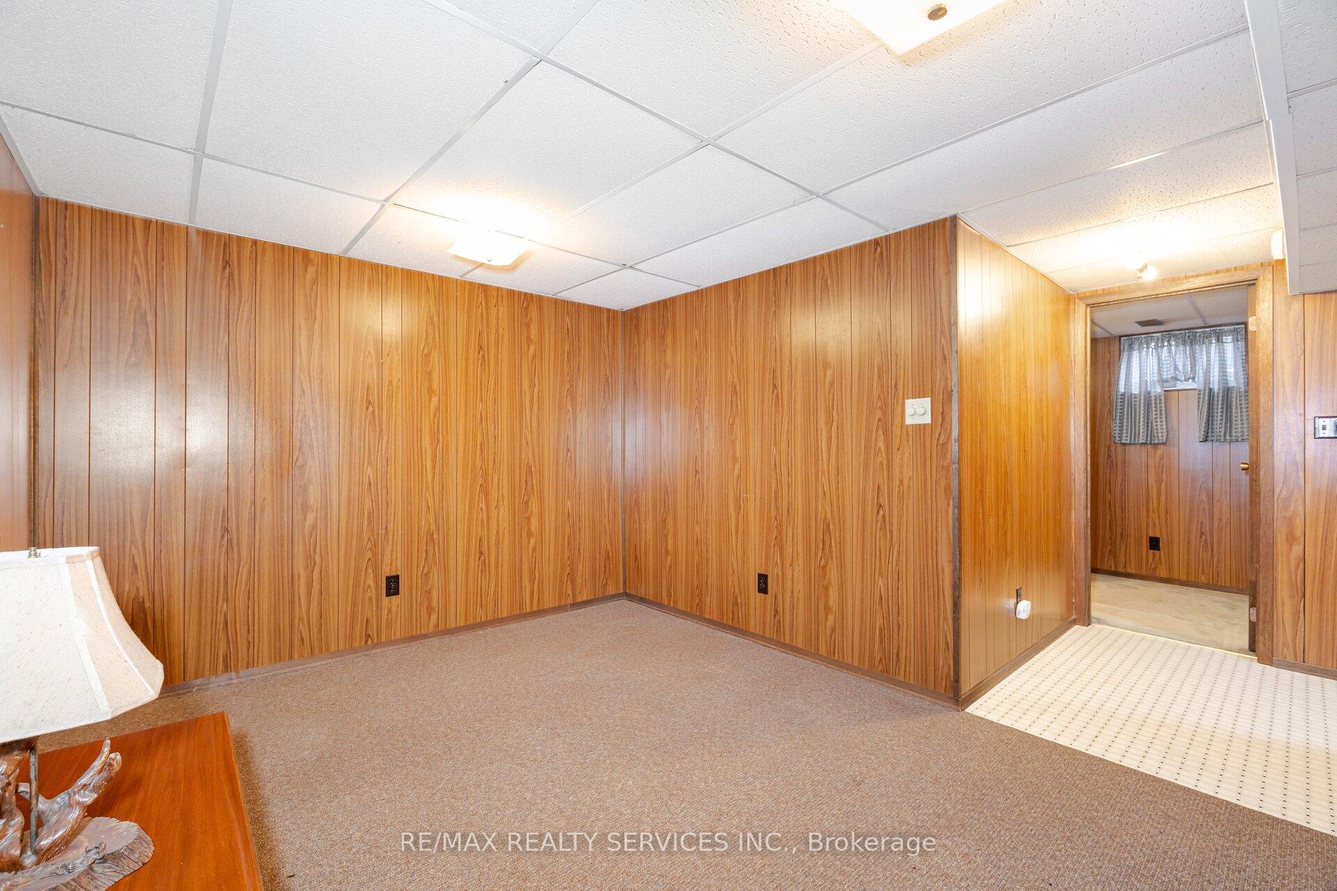 Photo 23 of 76 Simmons Boulevard, Brampton, Madoc — HOMEH