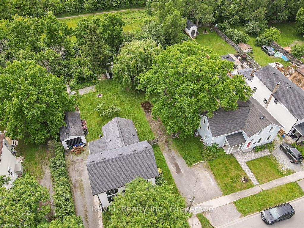 Photo 6 of 131 Oakdale Avenue, St. Catharines, Oakdale — HOMEH
