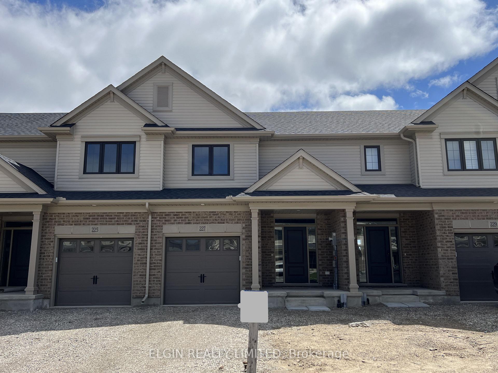 Photo 1 of 227 Renaissance Drive, St. Thomas — HOMEH