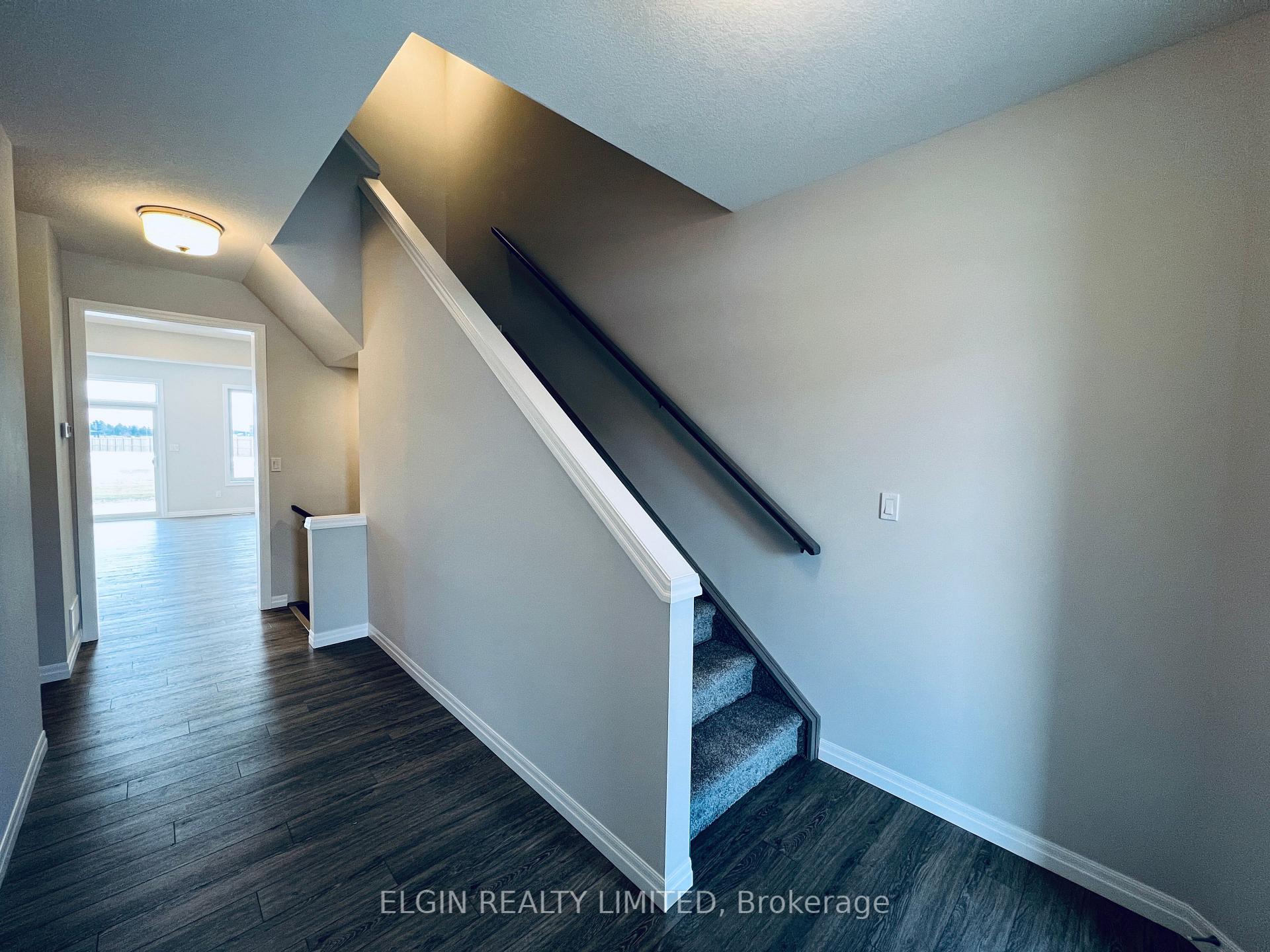 Photo 3 of 227 Renaissance Drive, St. Thomas — HOMEH
