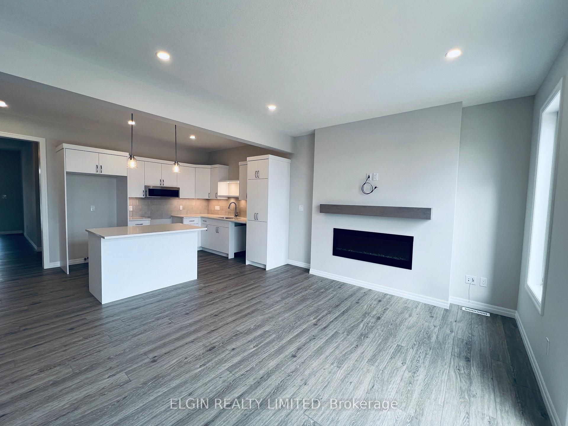 Photo 11 of 227 Renaissance Drive, St. Thomas — HOMEH